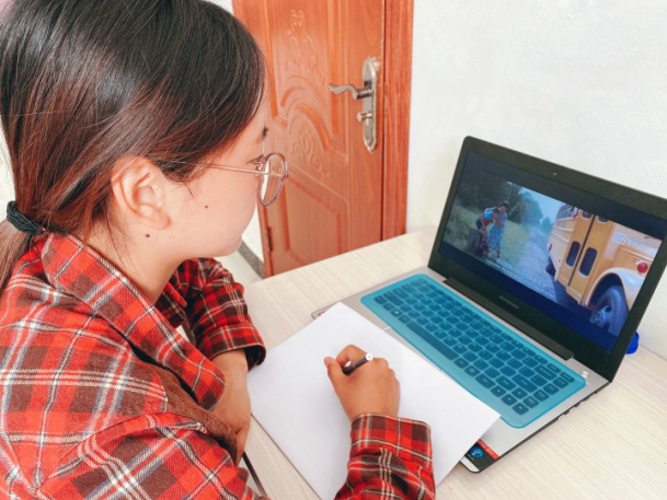 观影1.png 观影1.png