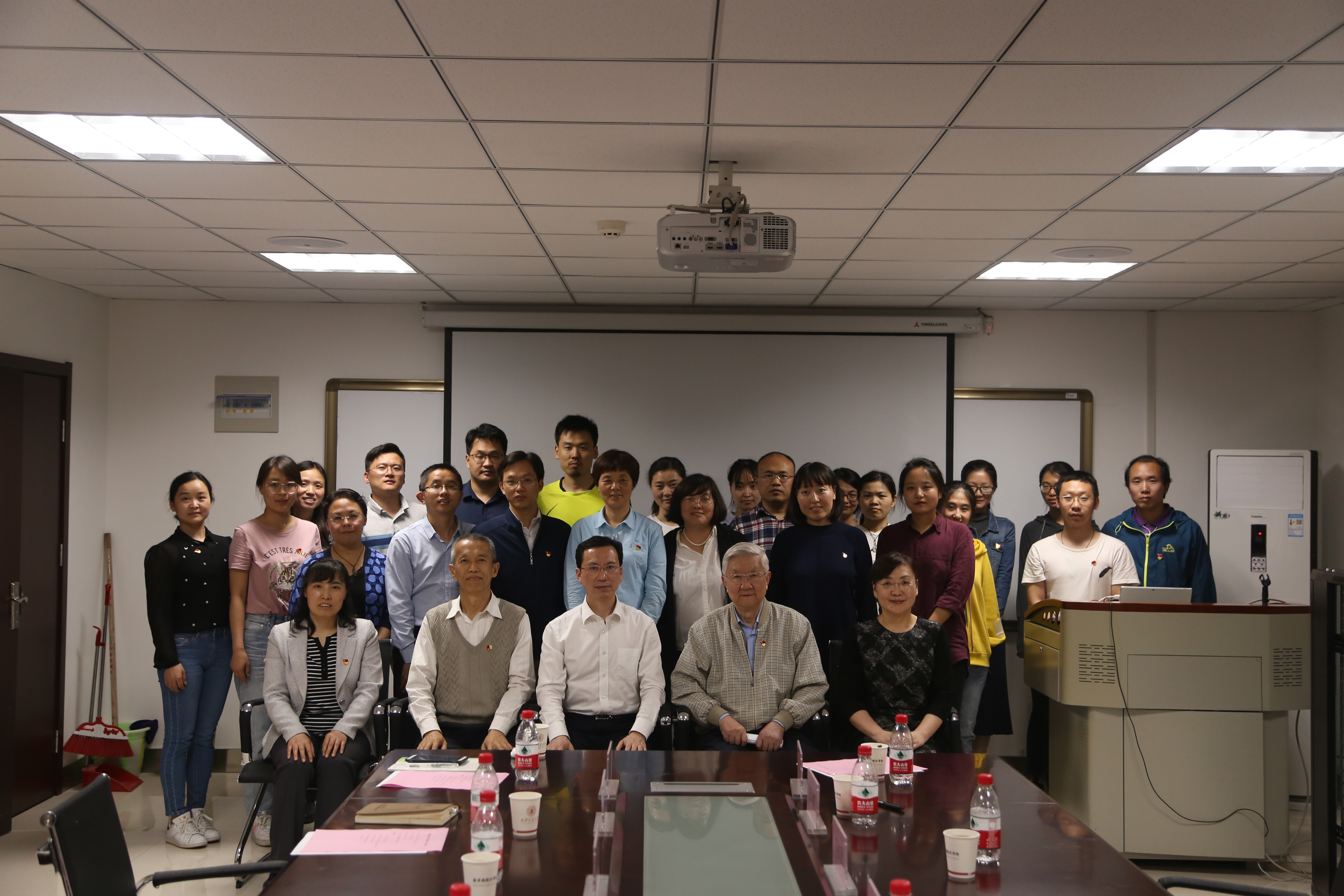 郑庆华副校长参加支部组织生活-20190418