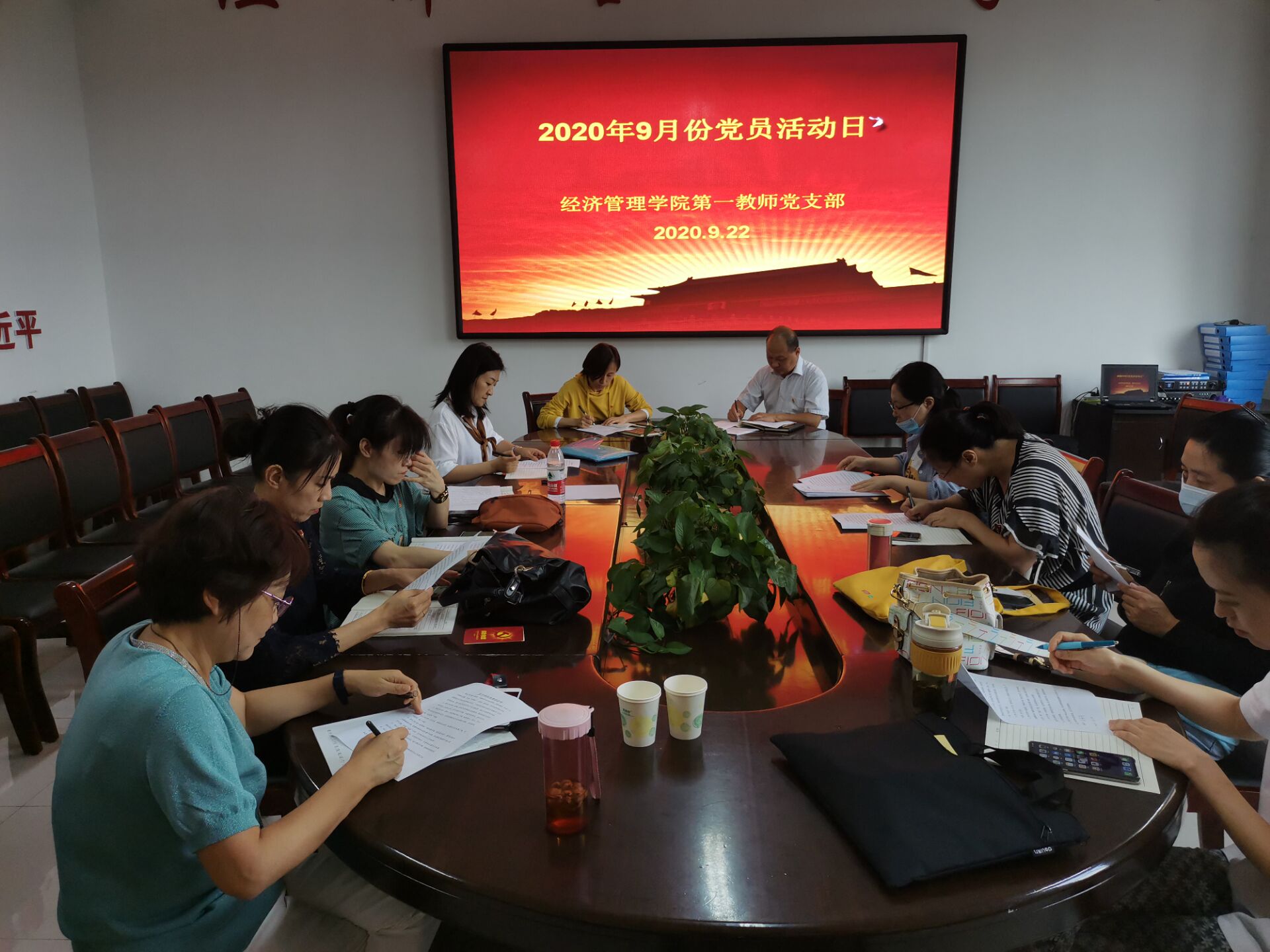 Cache_-57c5f3e6e2ce2654..jpg Cache_-57c5f3e6e2ce2654..jpg