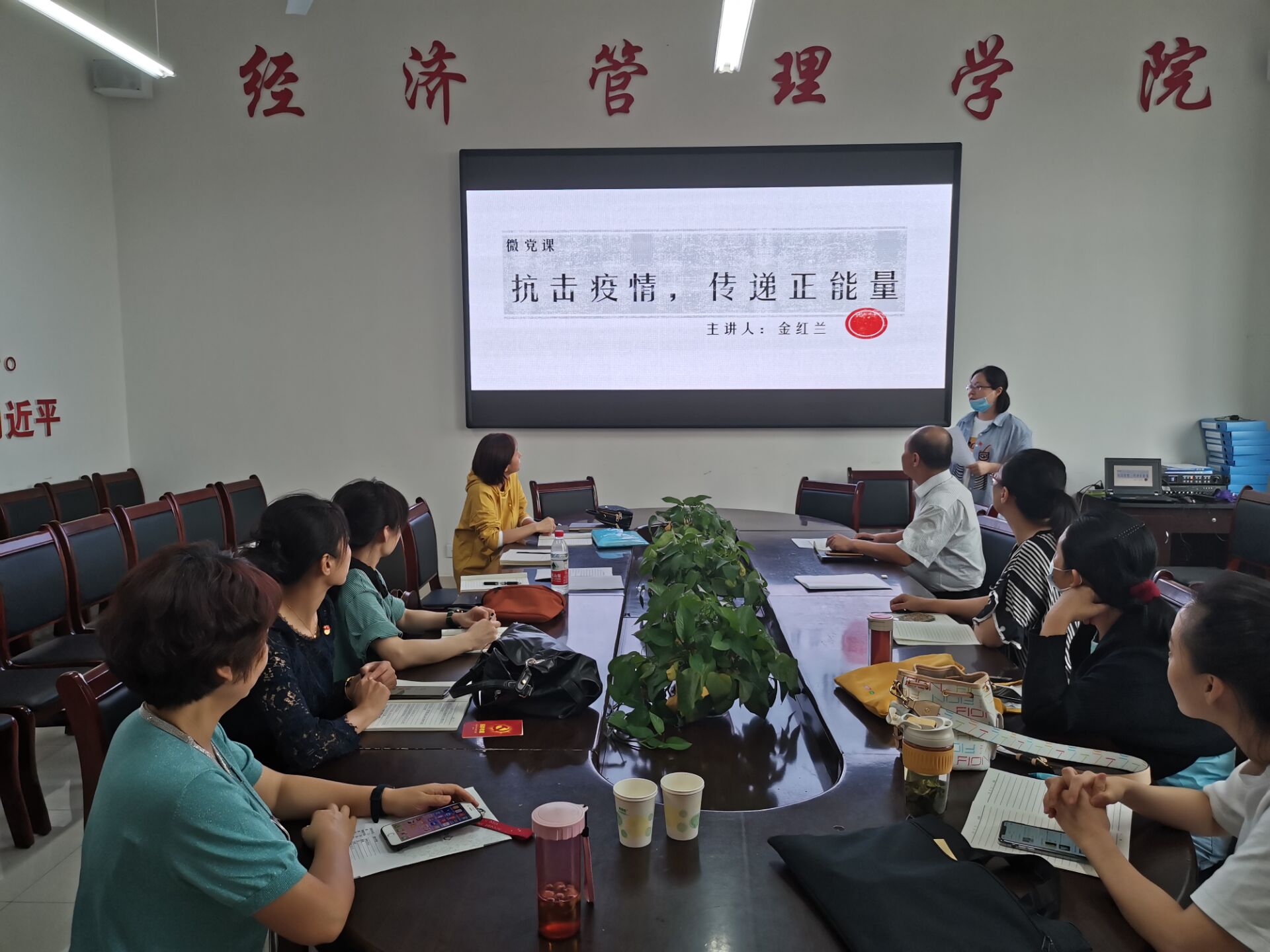 Cache_4c9c3adbd2bfc17e..jpg Cache_4c9c3adbd2bfc17e..jpg