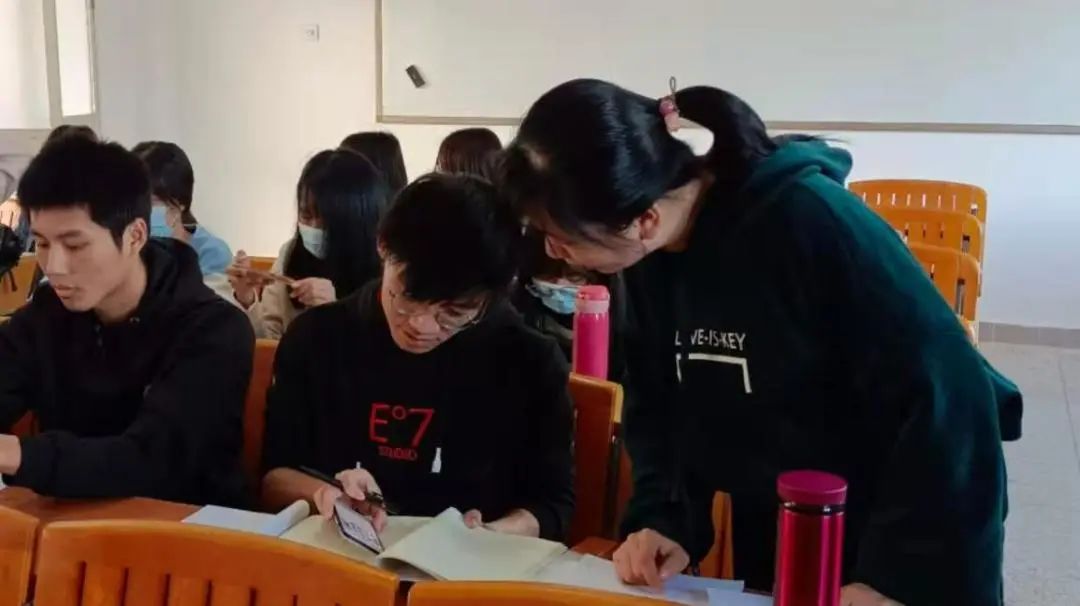 c8811c2410d780f5b725df7e651d3be6.jpg c8811c2410d780f5b725df7e651d3be6.jpg