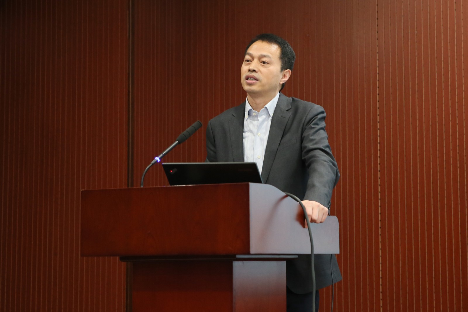 6S9B3025 6S9B3025.jpg