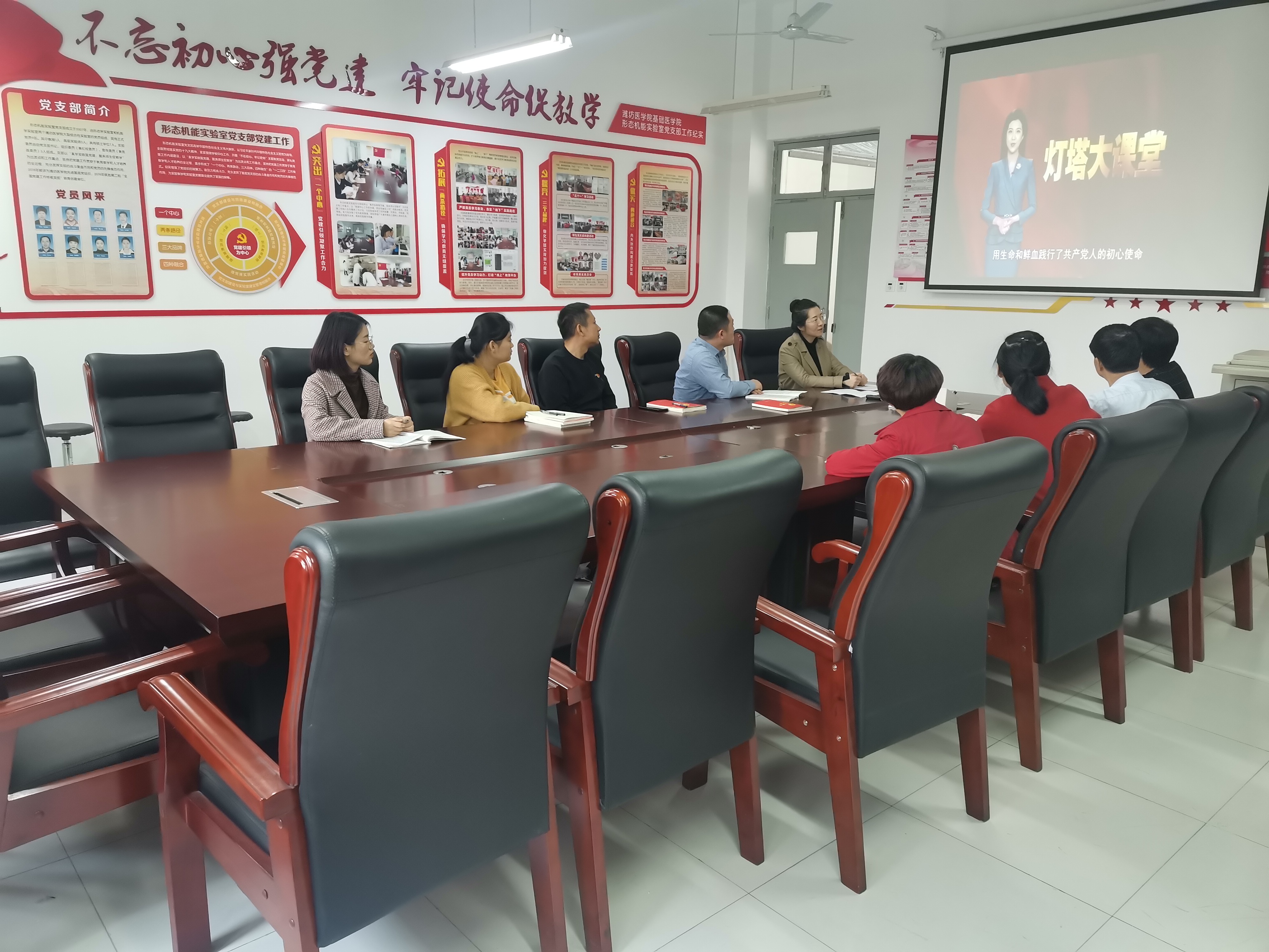 a8bff4ccda2bef1037d167439a7980a.jpg a8bff4ccda2bef1037d167439a7980a.jpg