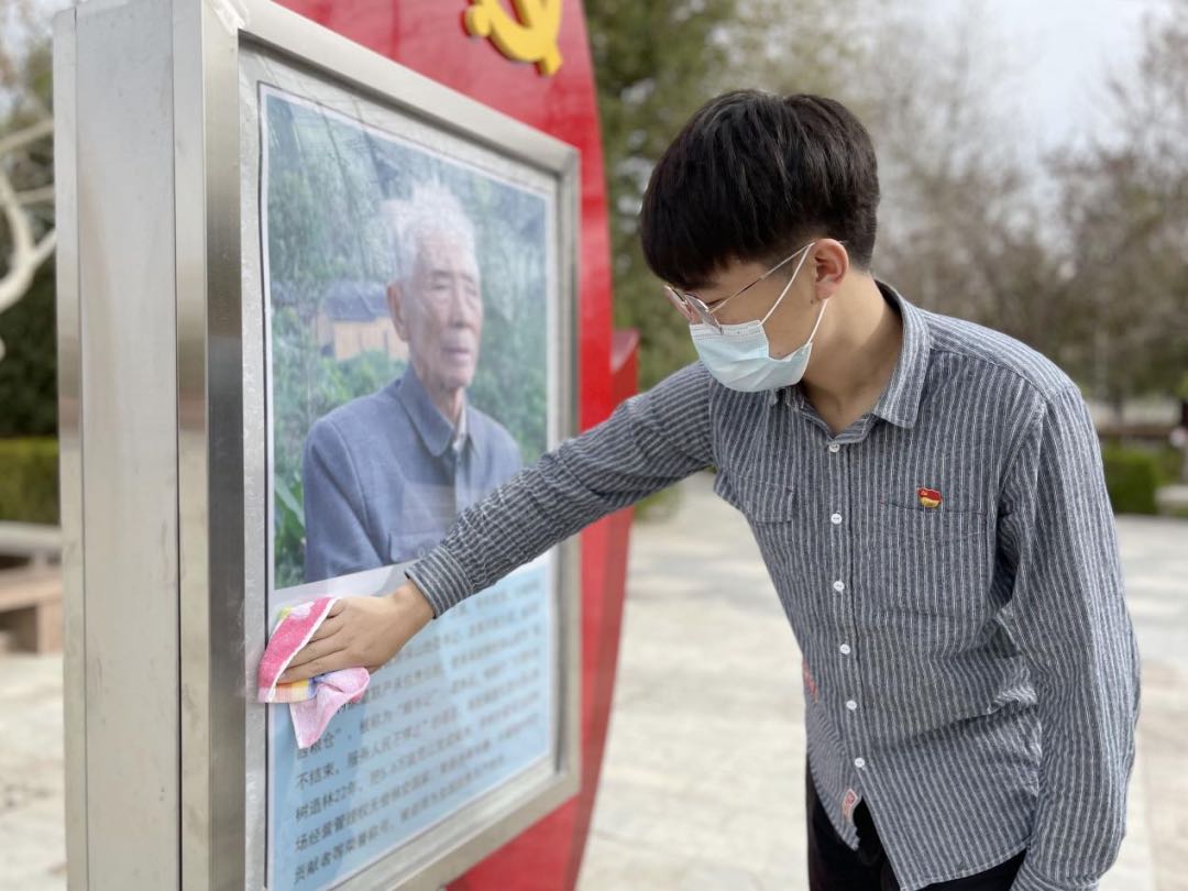 3395dd139ec57f26c41f0131a29d30f.jpg 3395dd139ec57f26c41f0131a29d30f.jpg