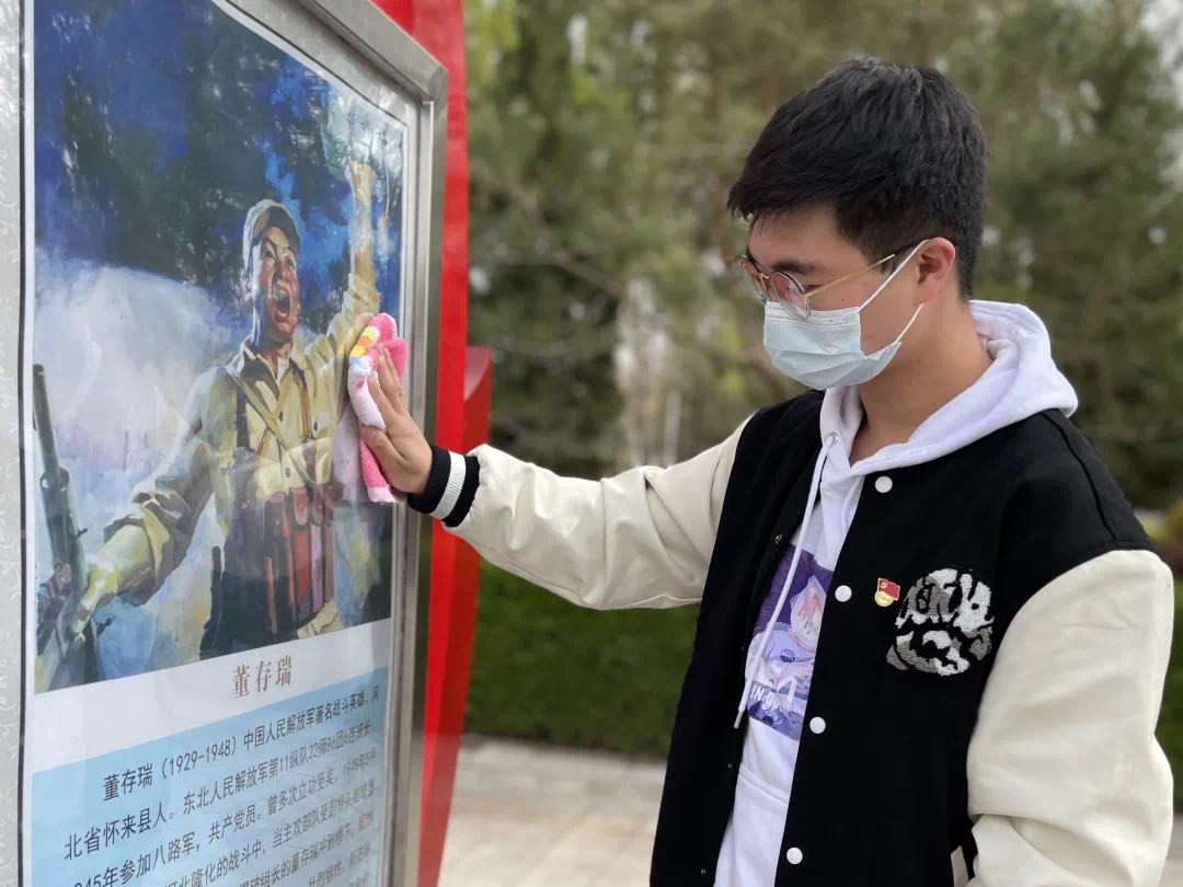 3615c60005e843fb588a8e12c3b0db5.jpg 3615c60005e843fb588a8e12c3b0db5.jpg