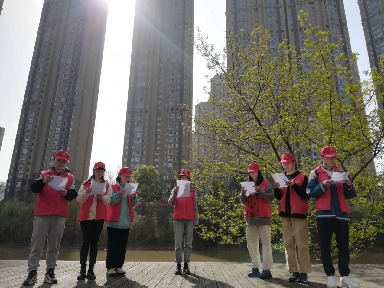 图片21.jpg 图片21.jpg