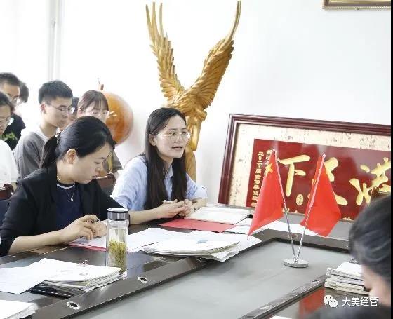 活动照片2.jpg 活动照片2.jpg