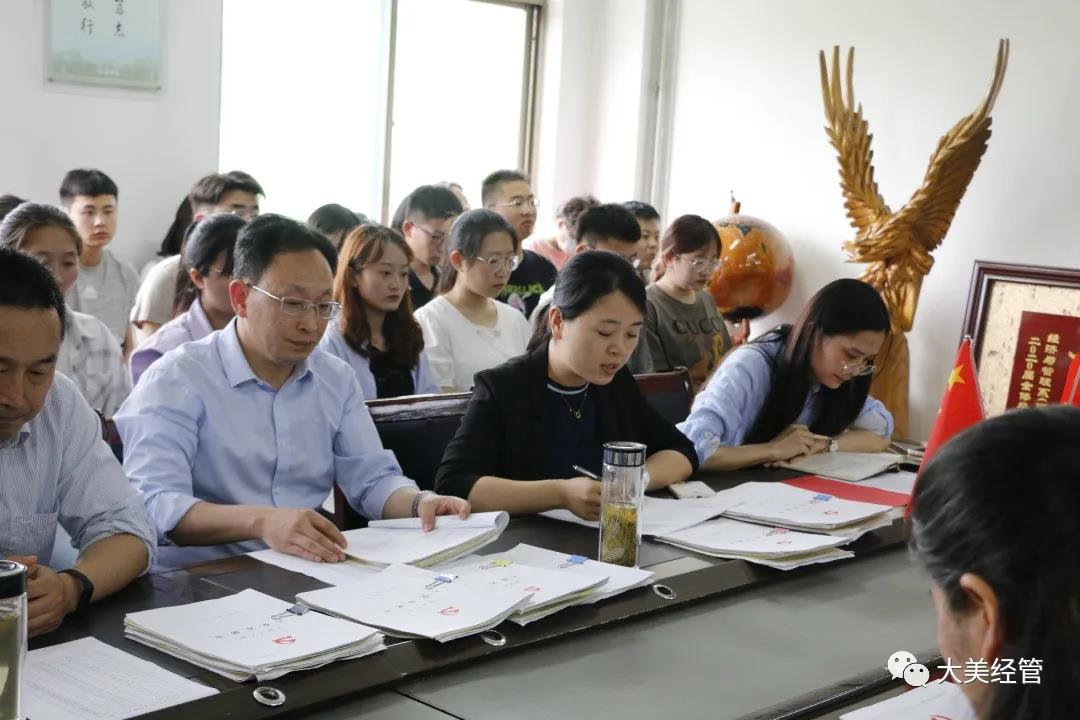 活动照片3.jpg 活动照片3.jpg