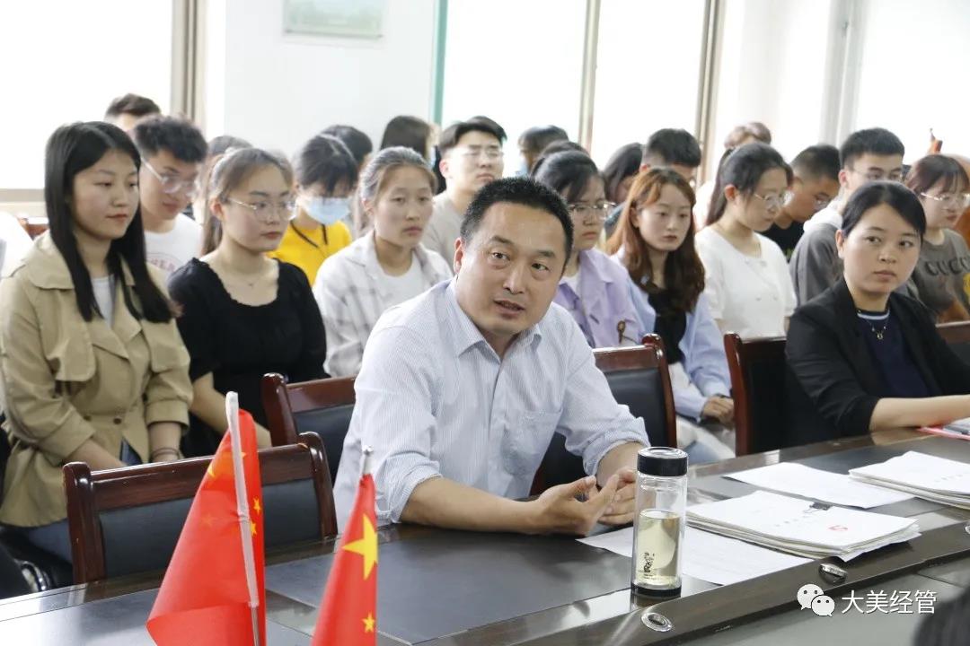 活动照片4.jpg 活动照片4.jpg