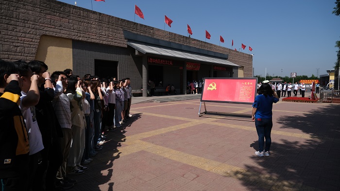 85df3bcdda514b7c98f356e2227b3d78.jpg 85df3bcdda514b7c98f356e2227b3d78.jpg