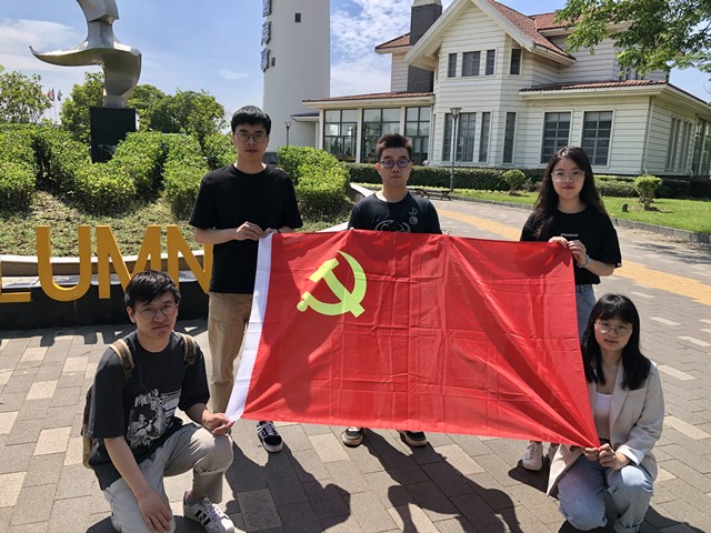 部分合影.jpg 部分合影.jpg