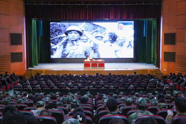 浙江工业大学举办党史学习教育之红色会客厅活动-朝晖会场.jpg