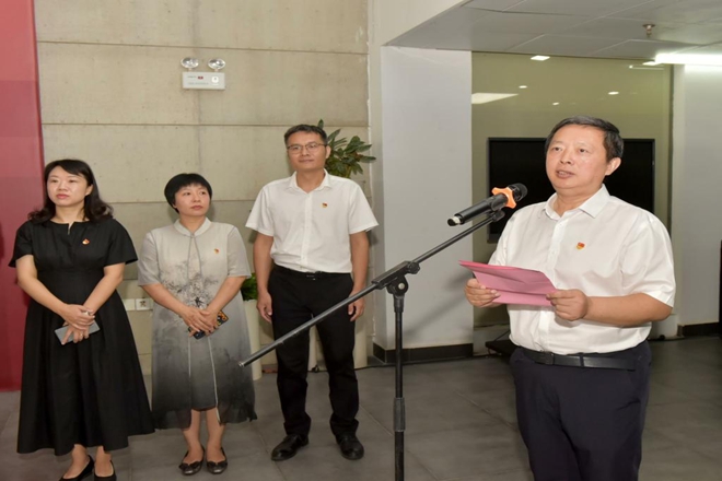 合肥工业大学党委副书记陈刚致辞.jpg