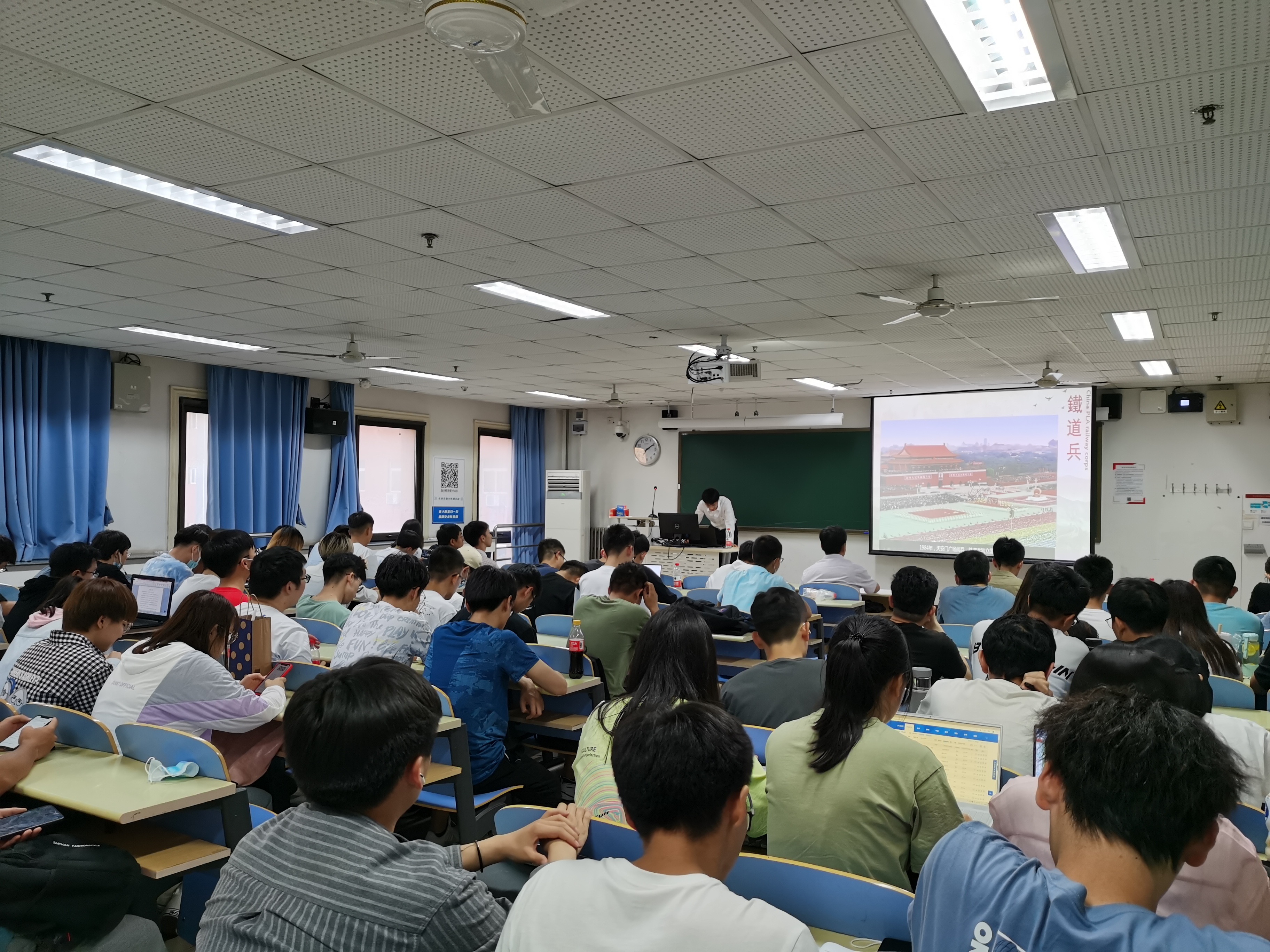 史老师16.jpg 史老师16.jpg