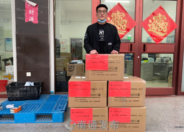 QQ截图20211212145302.png QQ截图20211212145302.png