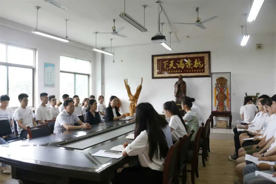 活动照片1.jpg 活动照片1.jpg