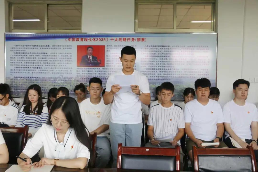 活动照片2.jpg 活动照片2.jpg