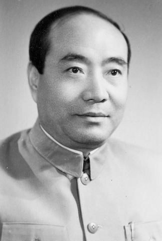 △胡景沄任中国人民保险公司首任总经理