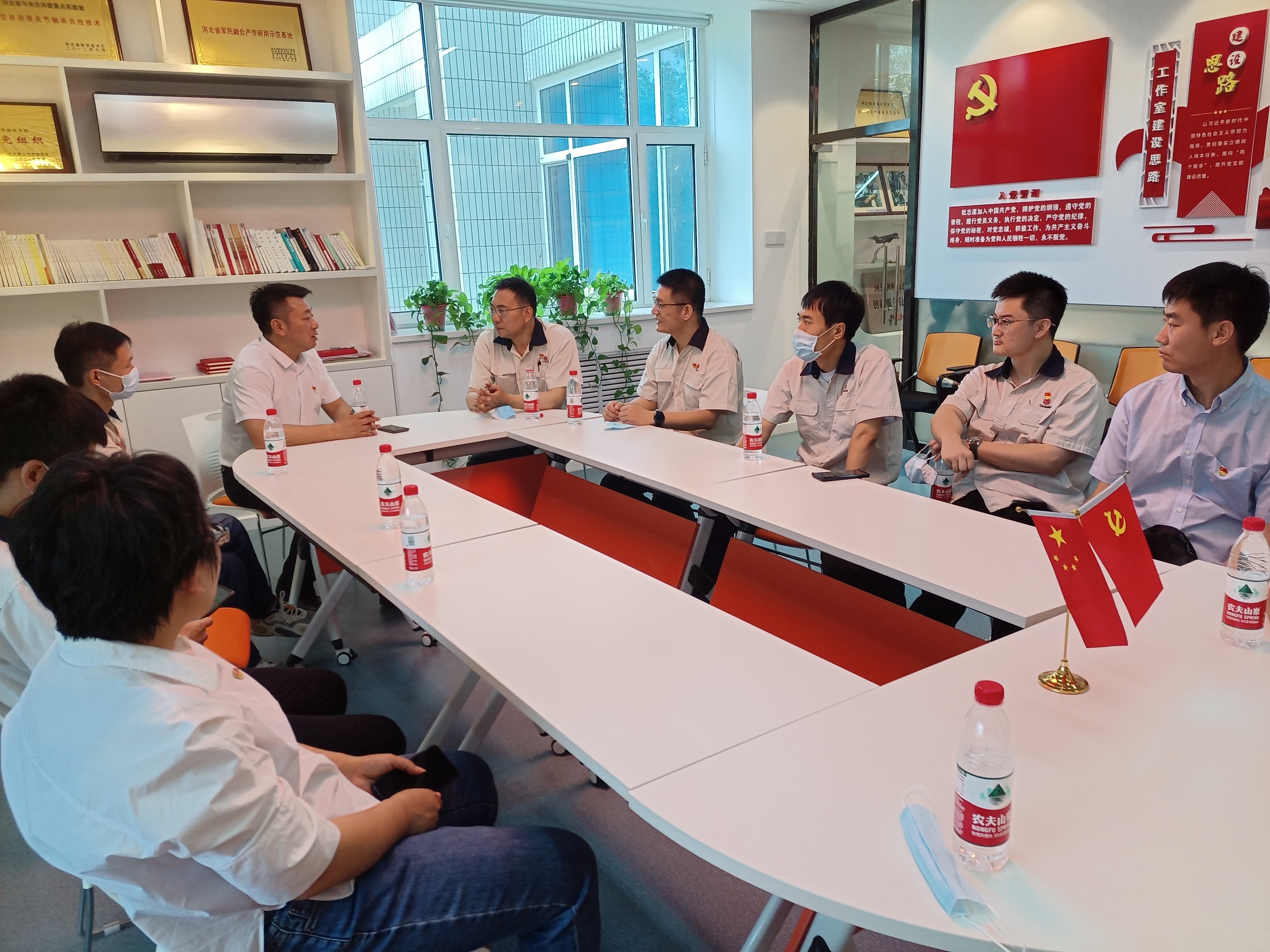 “双带头人”党支部书记工作室交流.jpg “双带头人”党支部书记工作室交流.jpg