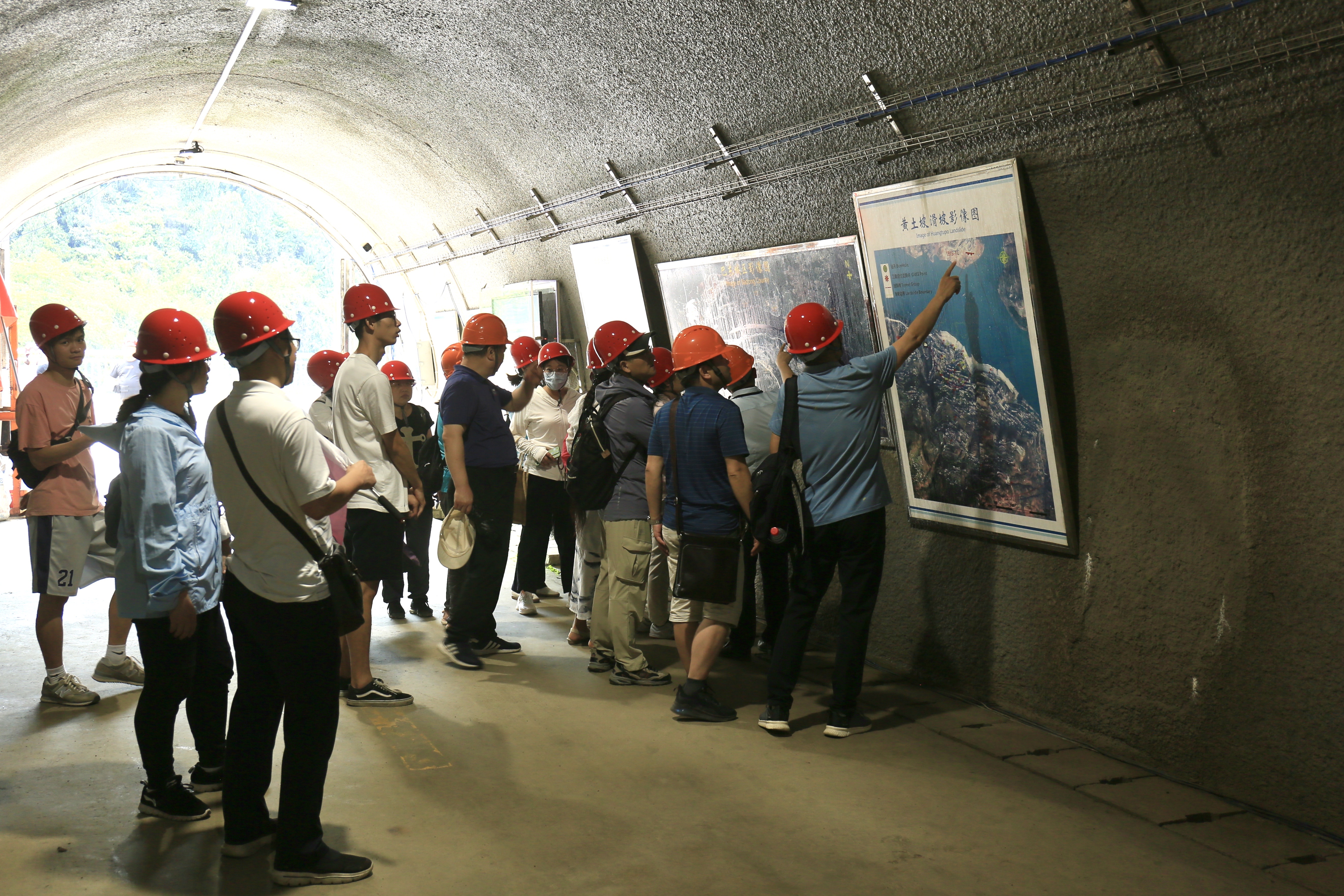 巴东野外观测站入口