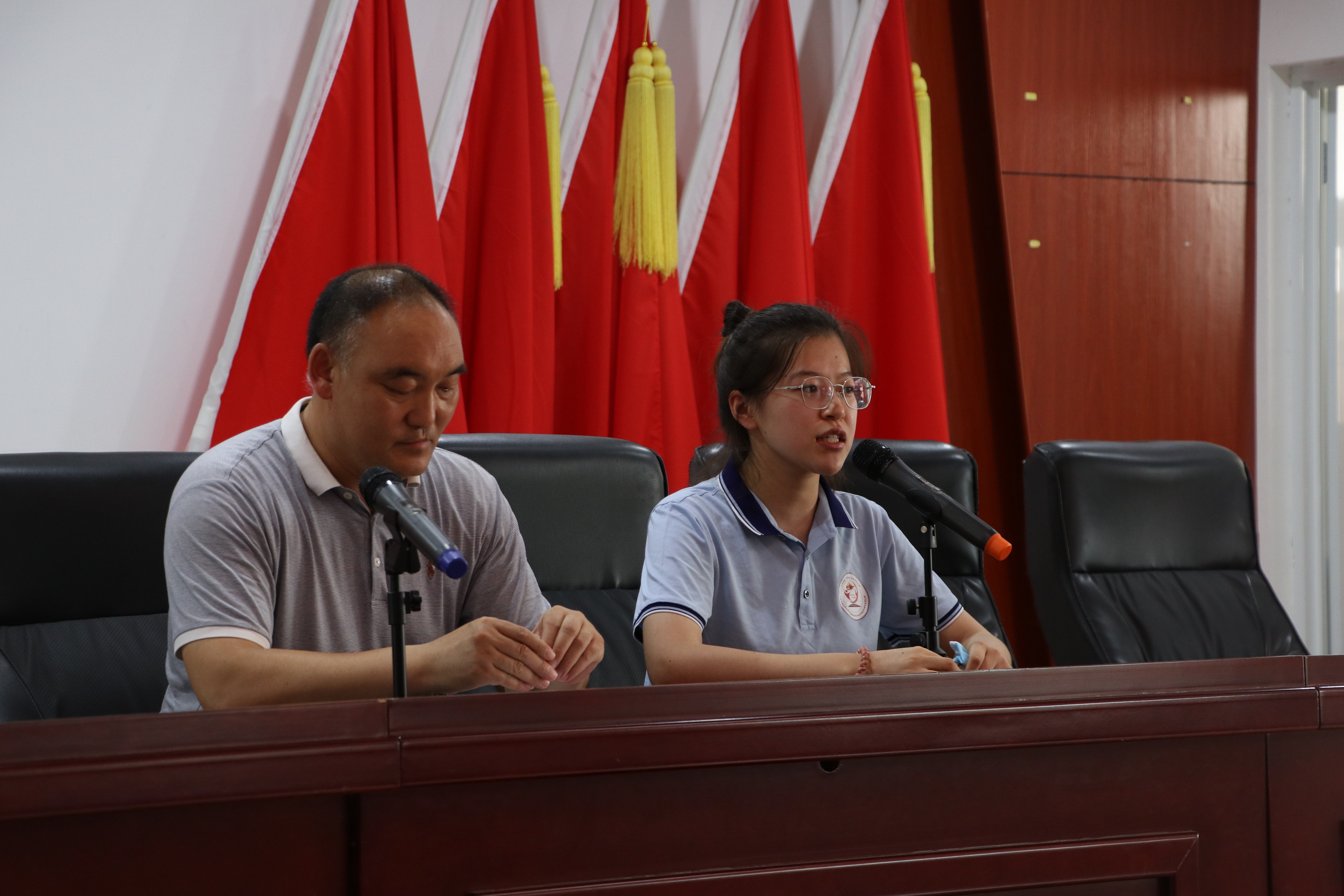 18-中国农业大学-实践团与大华山村委会开展党建交流会.JPG