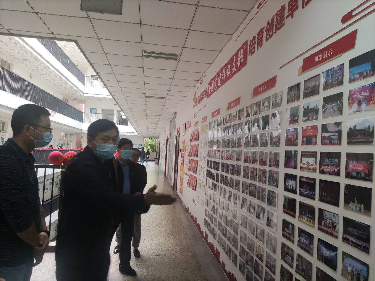 图片2.png 图片2.png