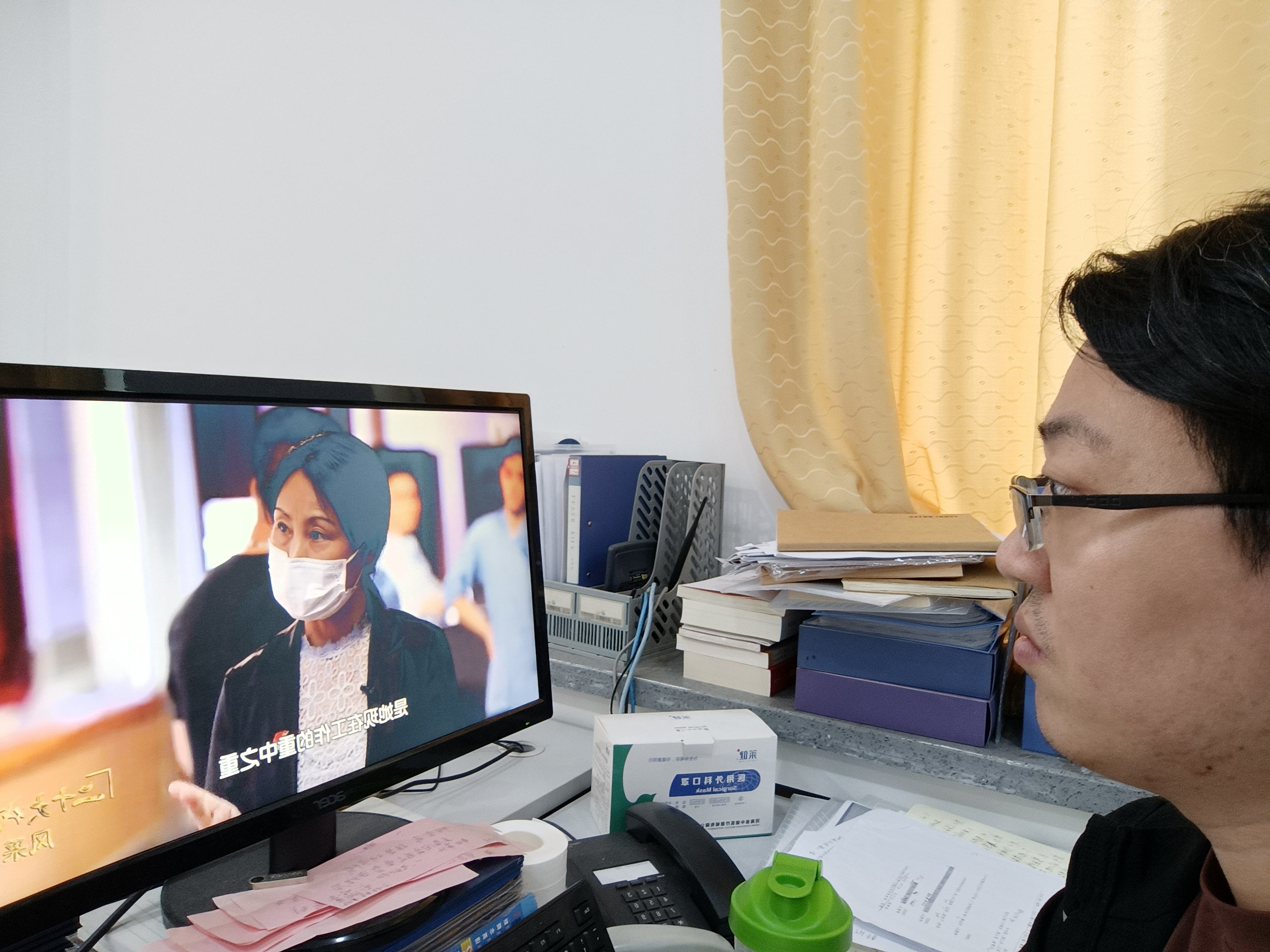 高喆.jpg 高喆.jpg