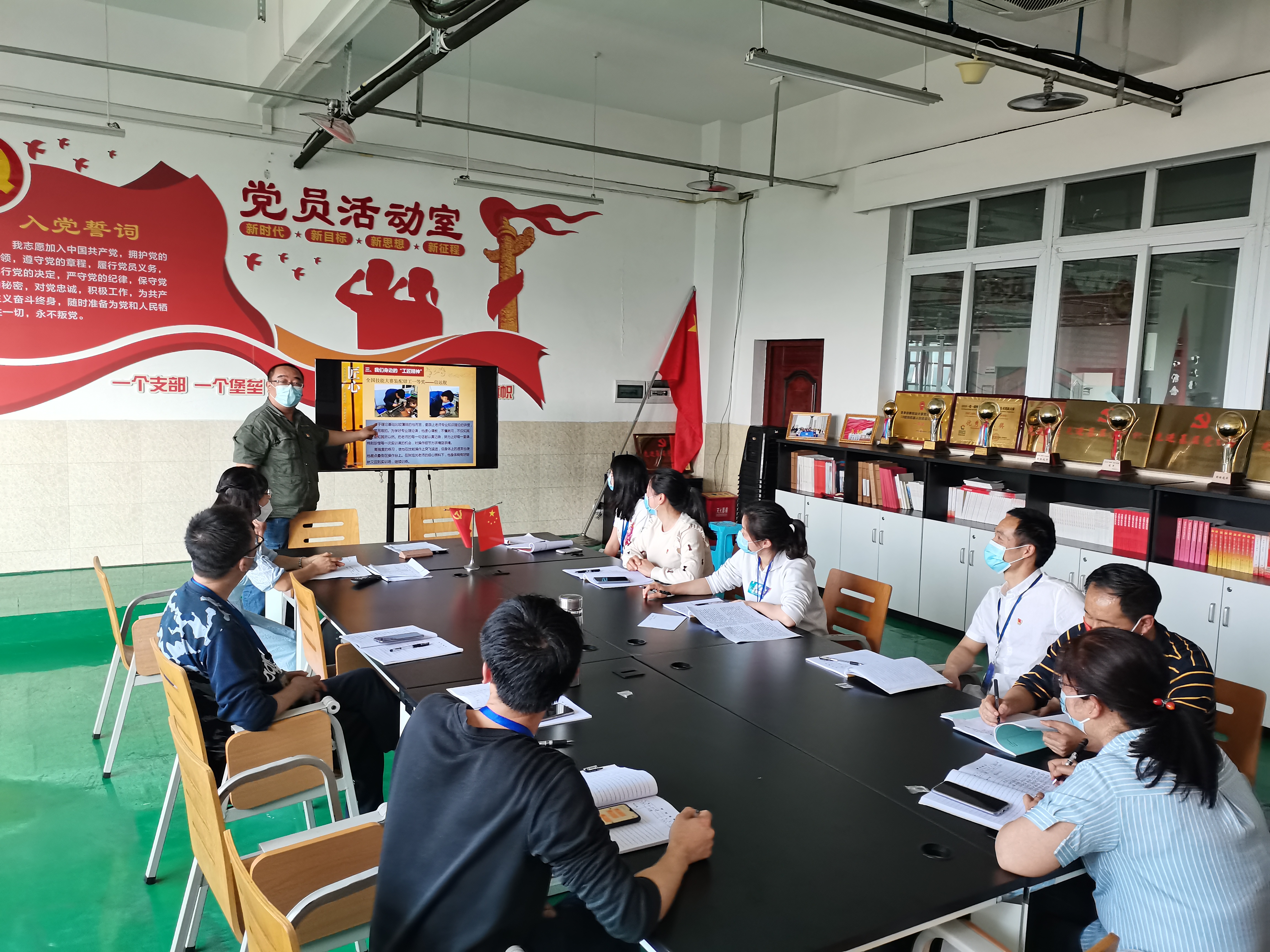 图片4.jpg 图片4.jpg