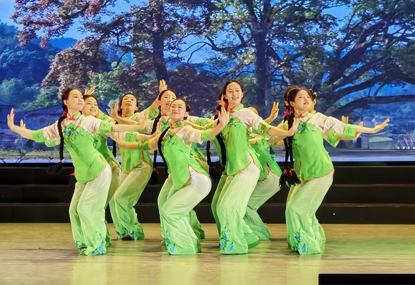 图片2.png 图片2.png