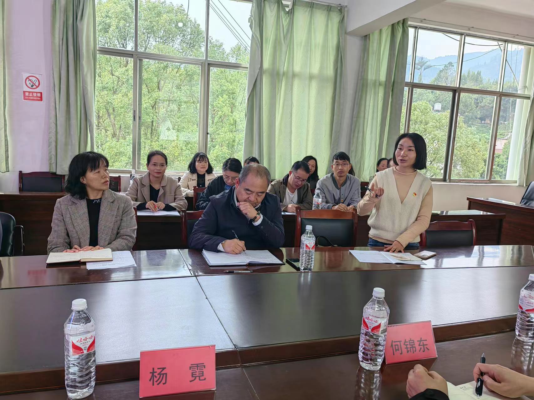 12.5-1.jpg 12.5-1.jpg