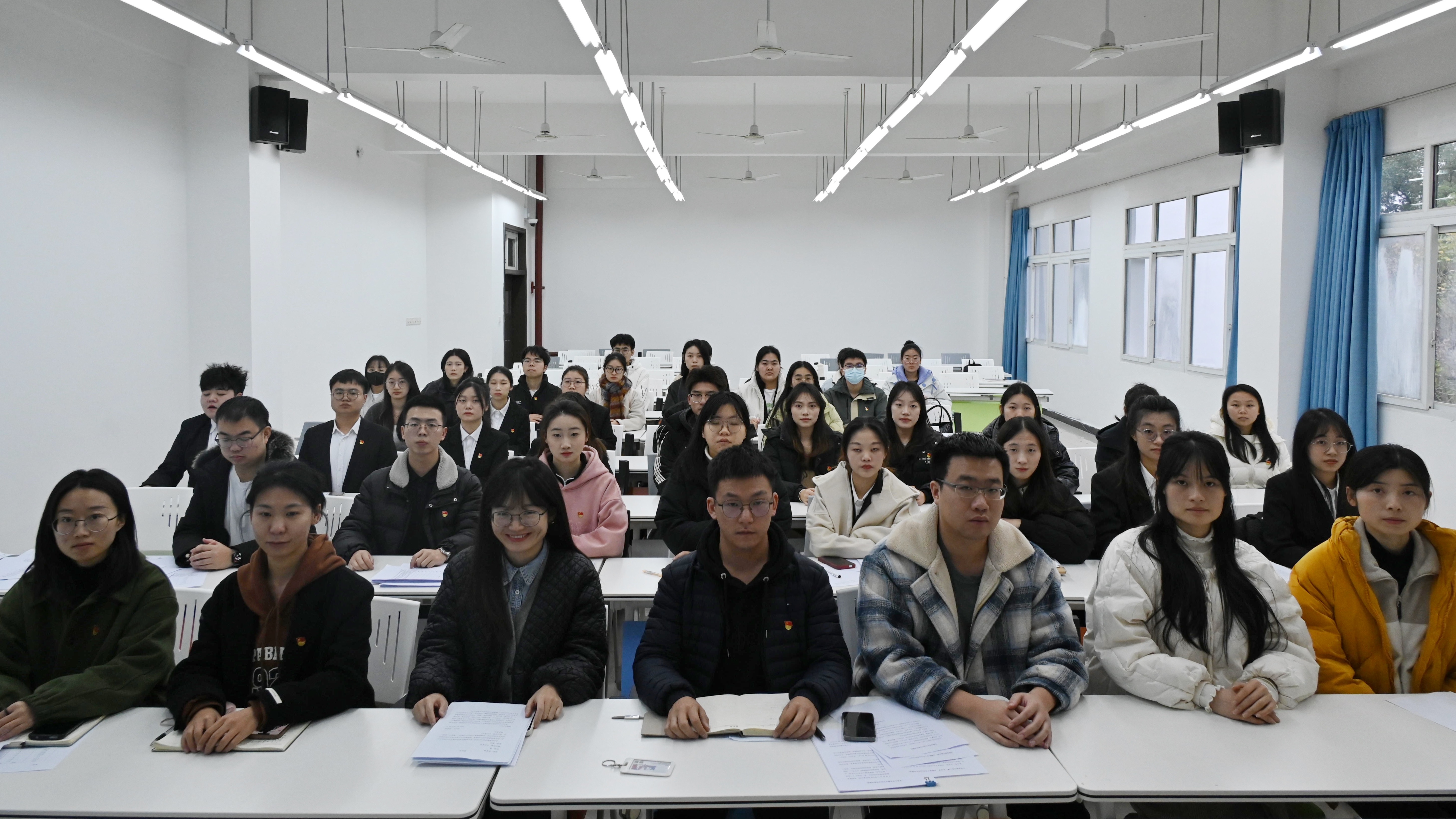 合照.jpg 合照.jpg