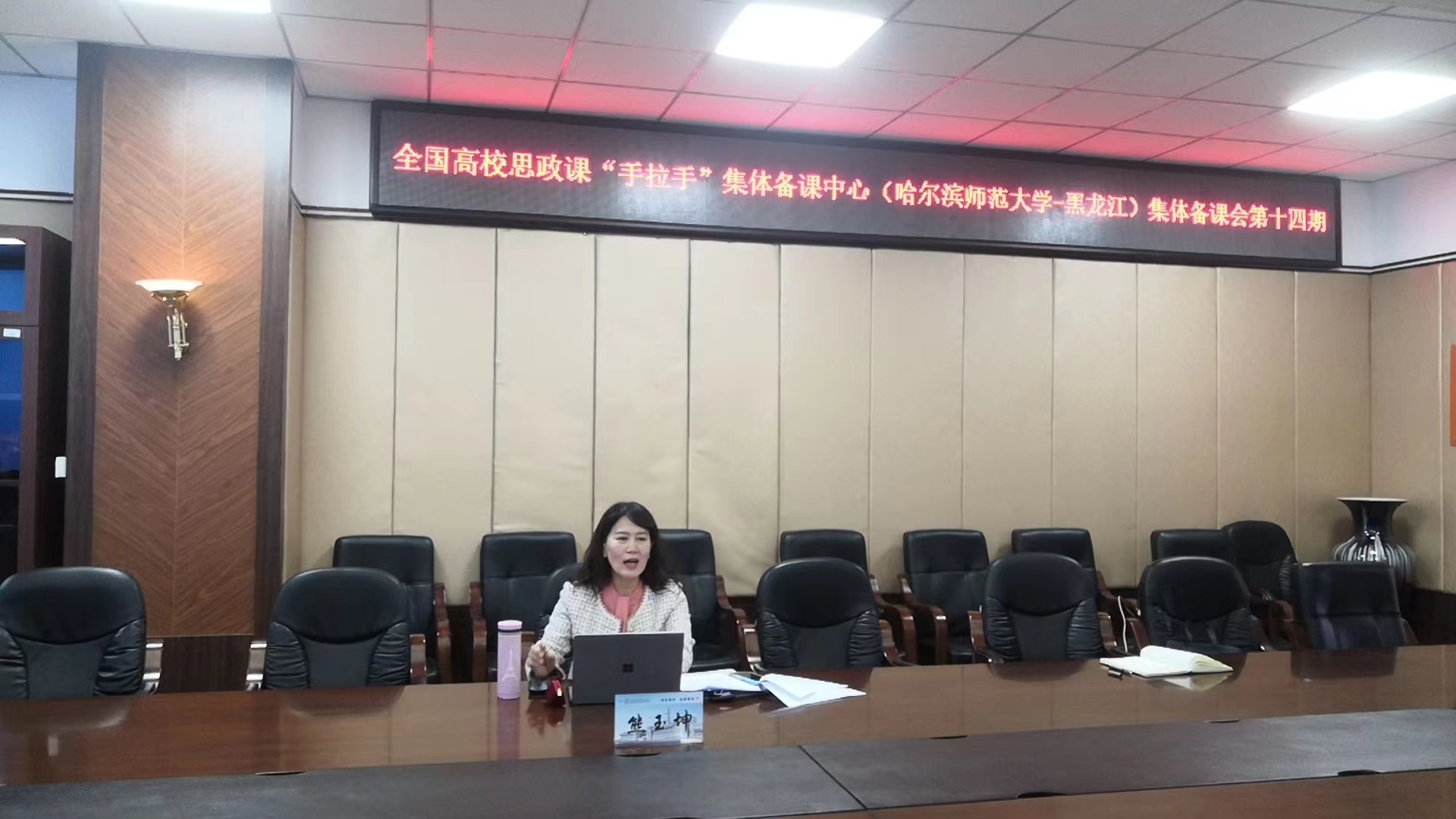 88996ed77b6d051a4b85c958ac67b9d5