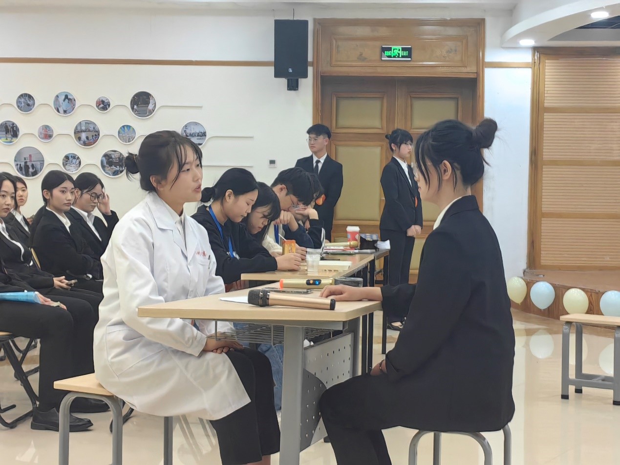 职业情景礼仪模拟剧2.jpg