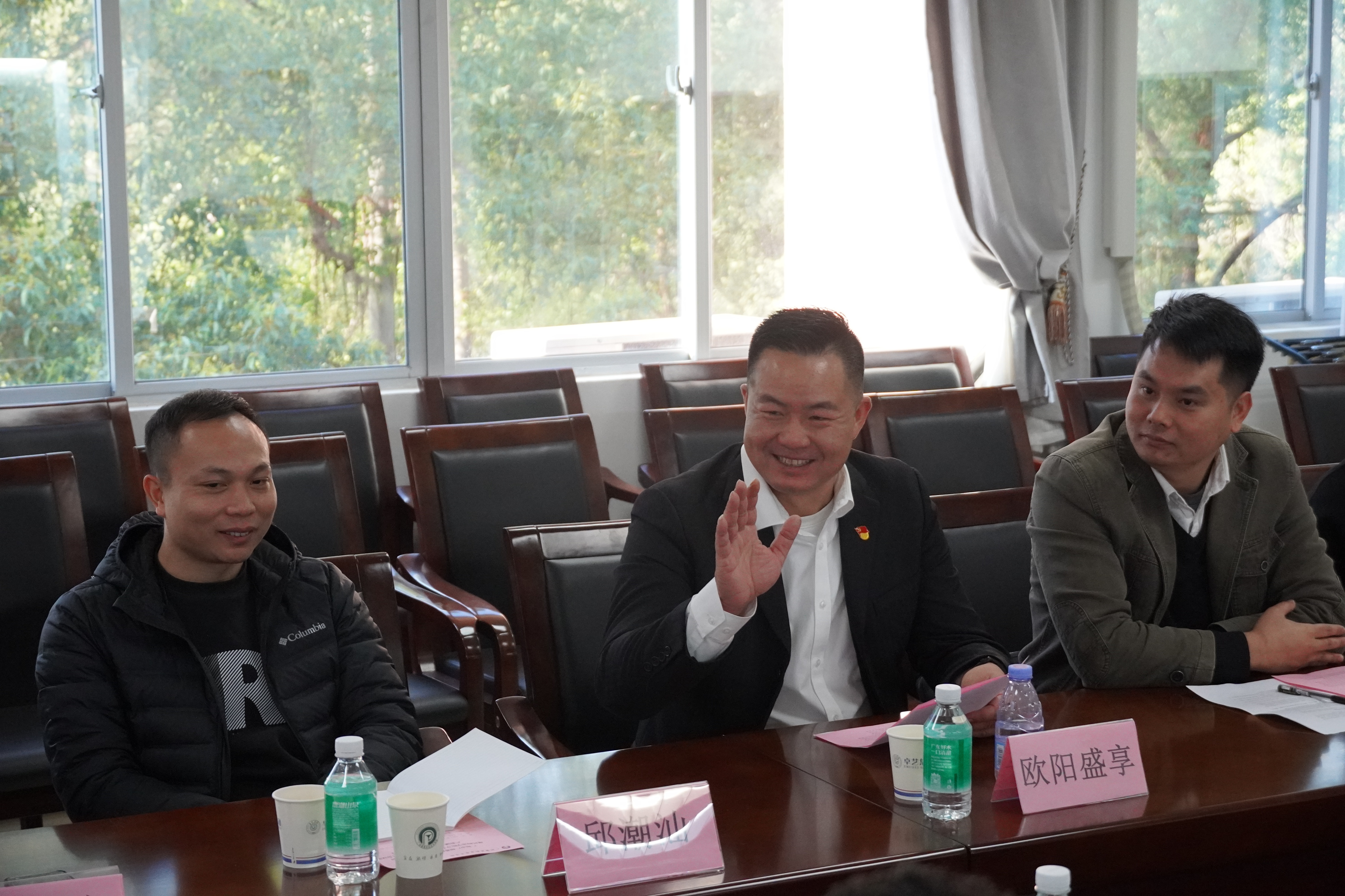 9b2b32b360c04e8ea5f719791aa88db1.JPG 9b2b32b360c04e8ea5f719791aa88db1.JPG