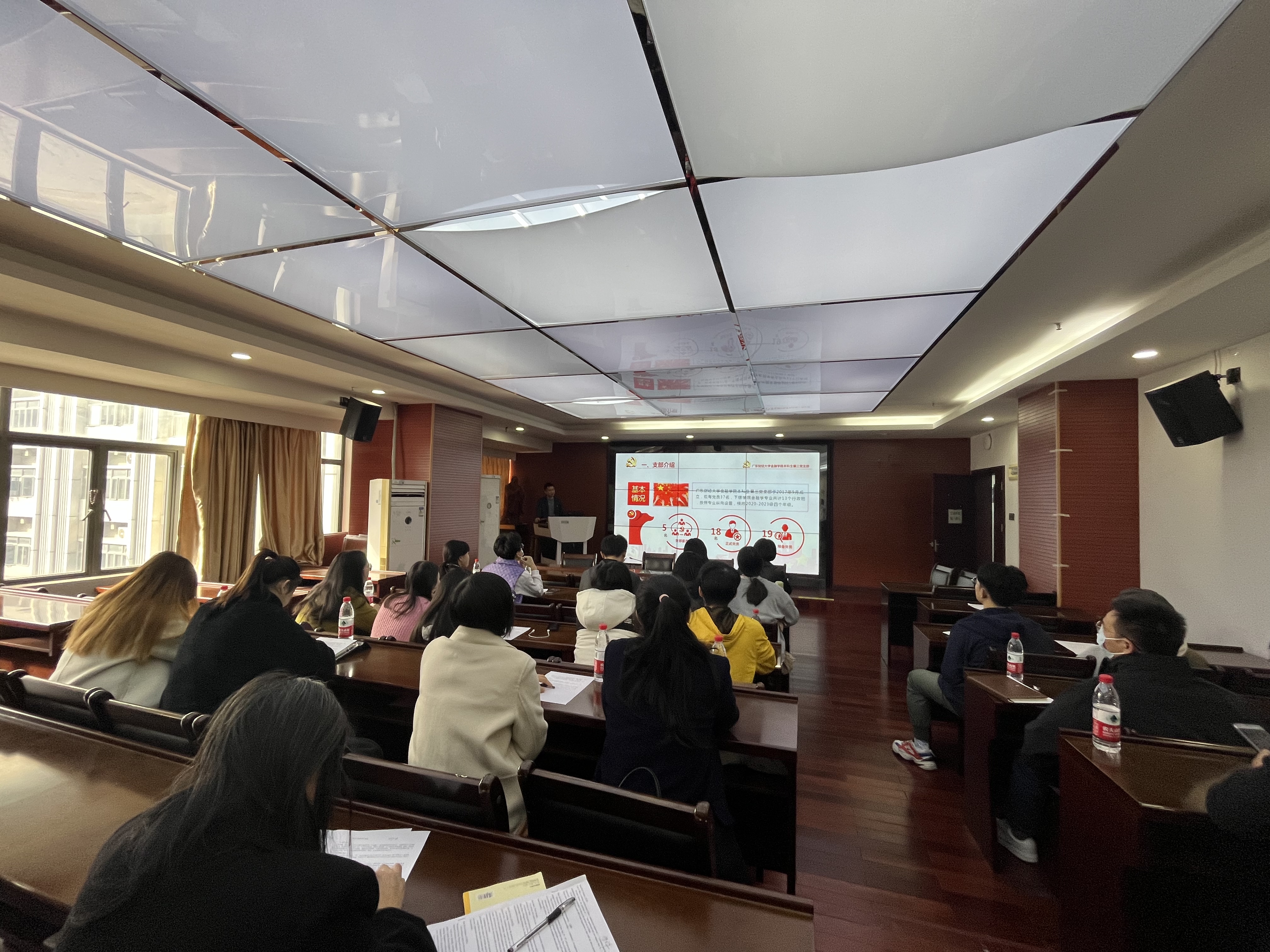 微信图片_20240102103044.jpg 微信图片_20240102103044.jpg