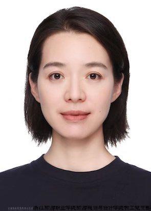 刘莎莎.jpg 刘莎莎.jpg