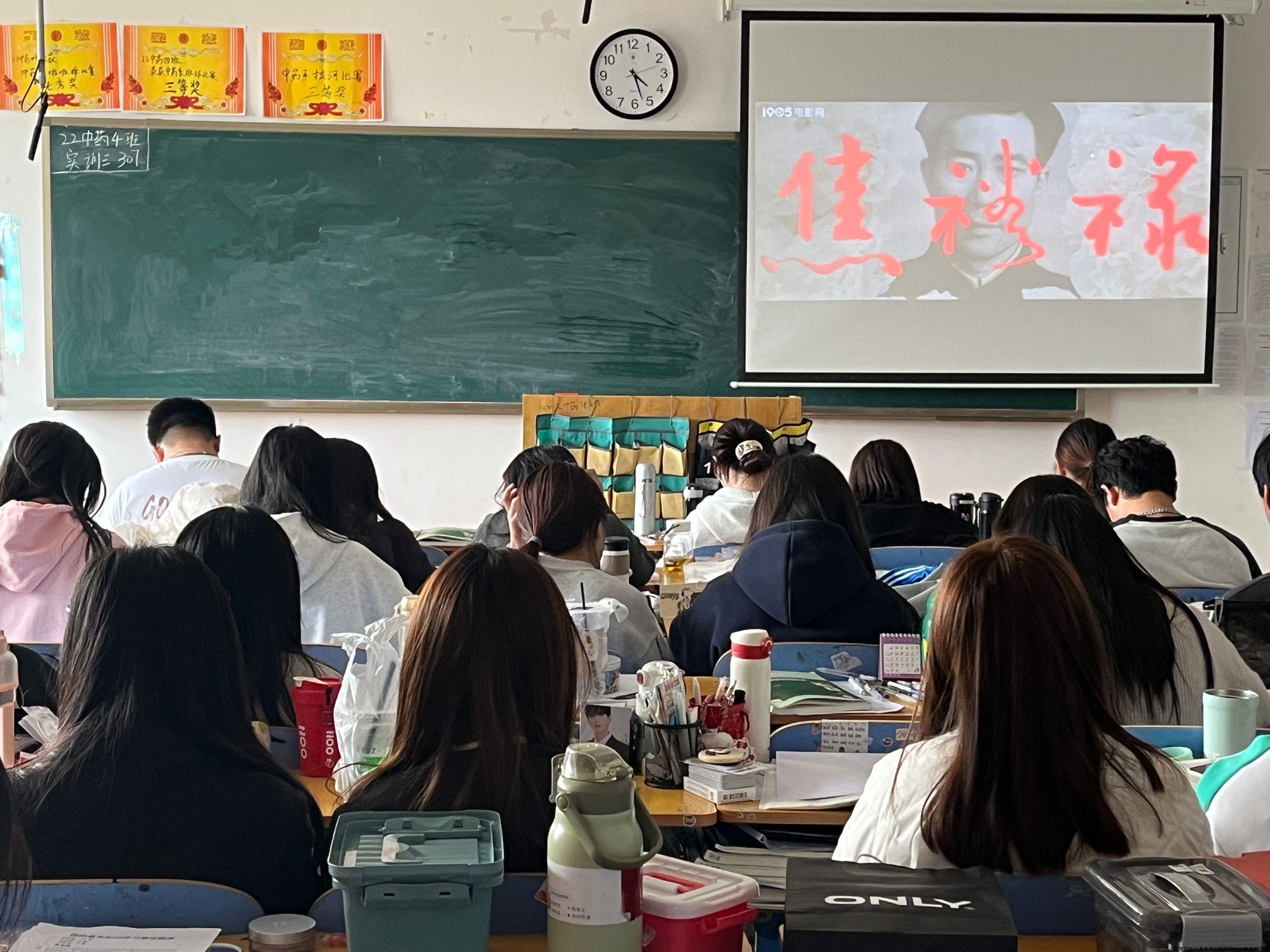 图片.jpg 图片.jpg