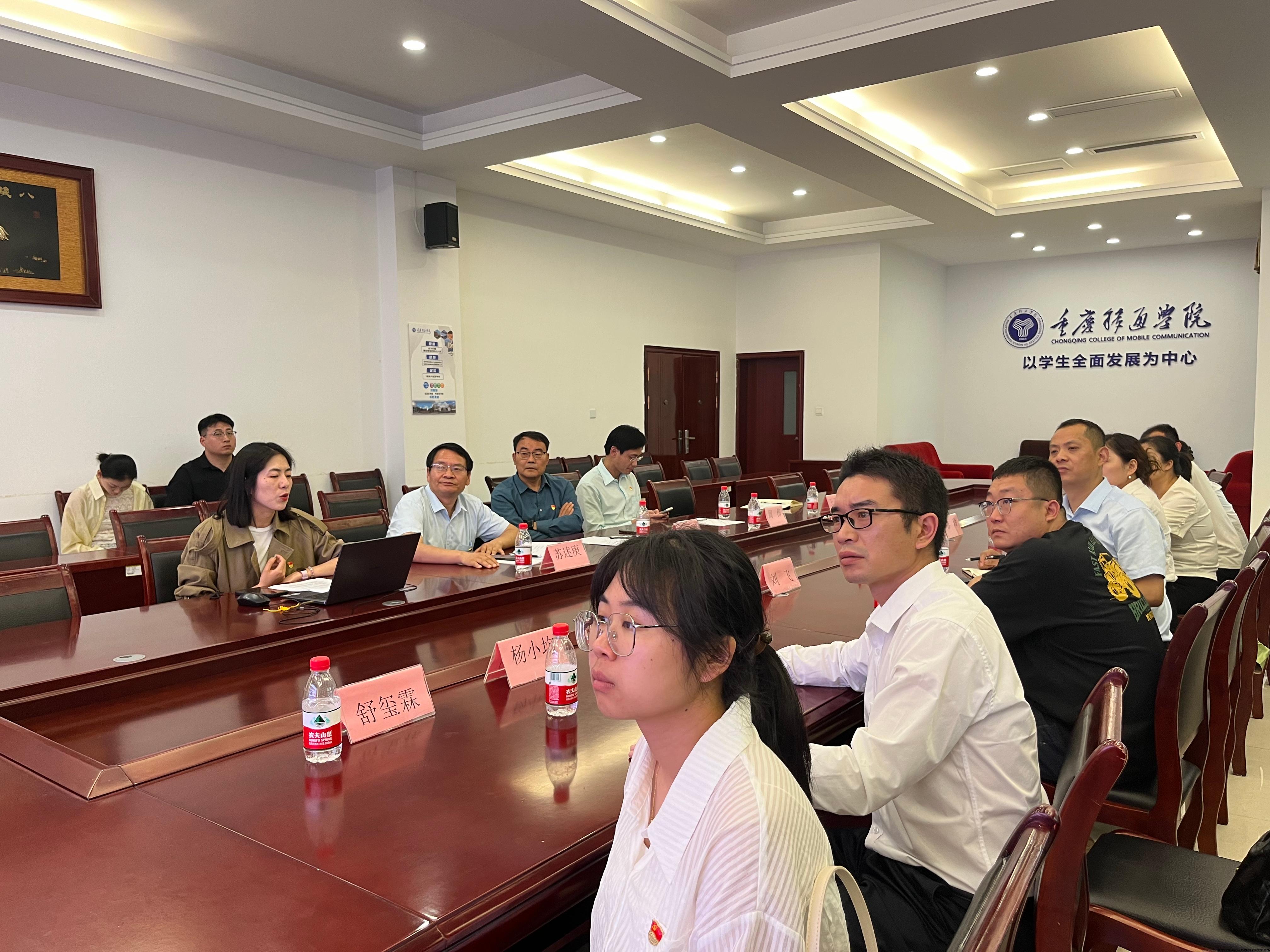 图片七.jpg 图片七.jpg