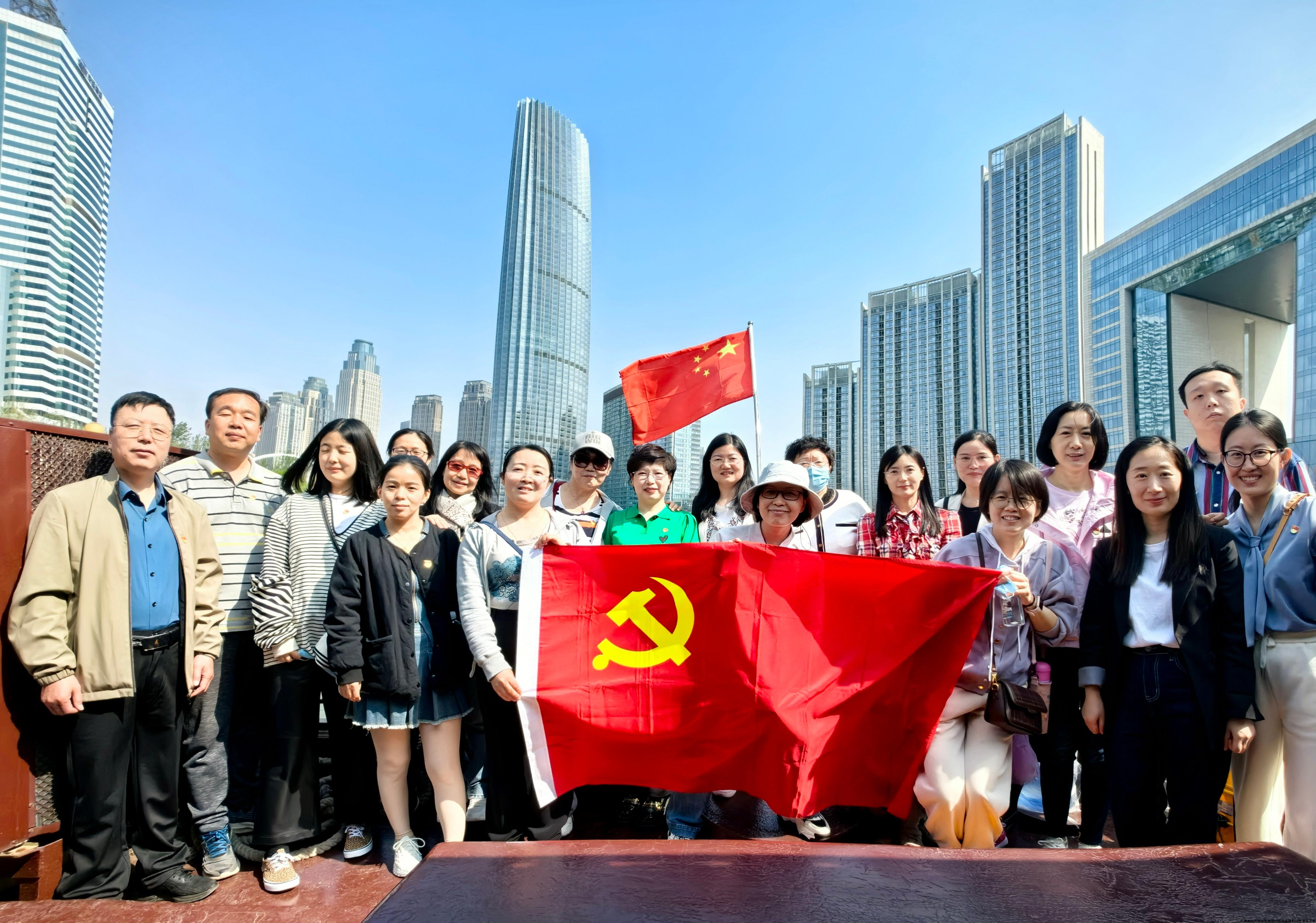 f9414bb3ecd9ff97788184f582229d8.jpg f9414bb3ecd9ff97788184f582229d8.jpg