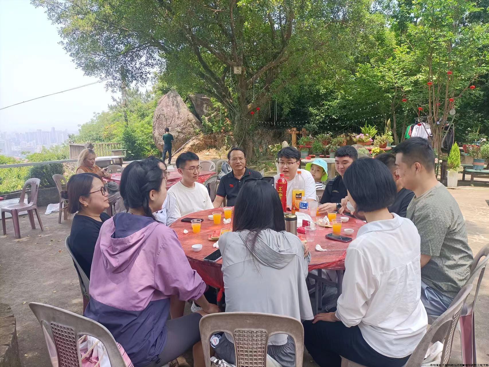 3abb6b06166f74911147d2f6382bca2.jpg 3abb6b06166f74911147d2f6382bca2.jpg