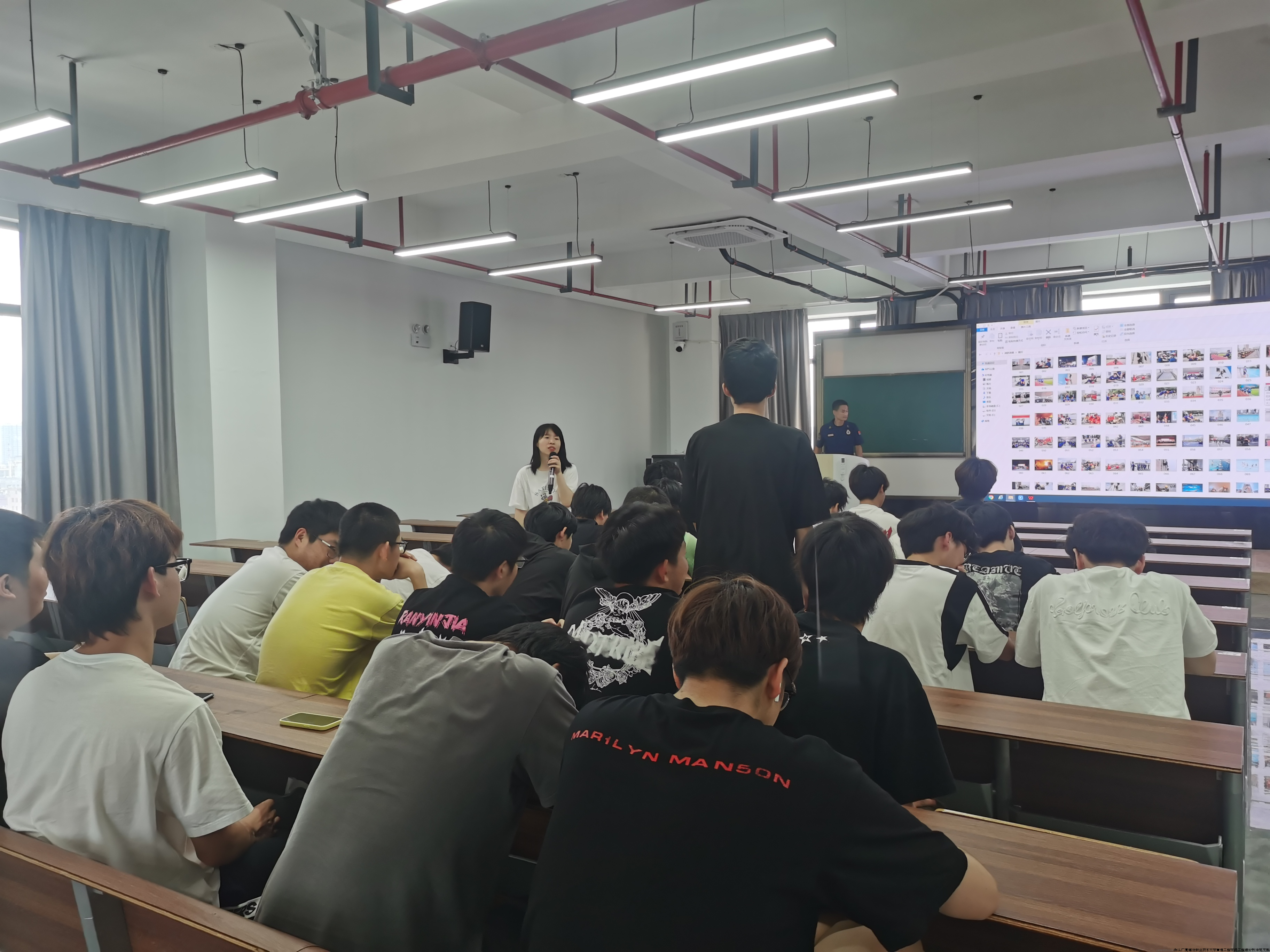 图片1.png 图片1.png