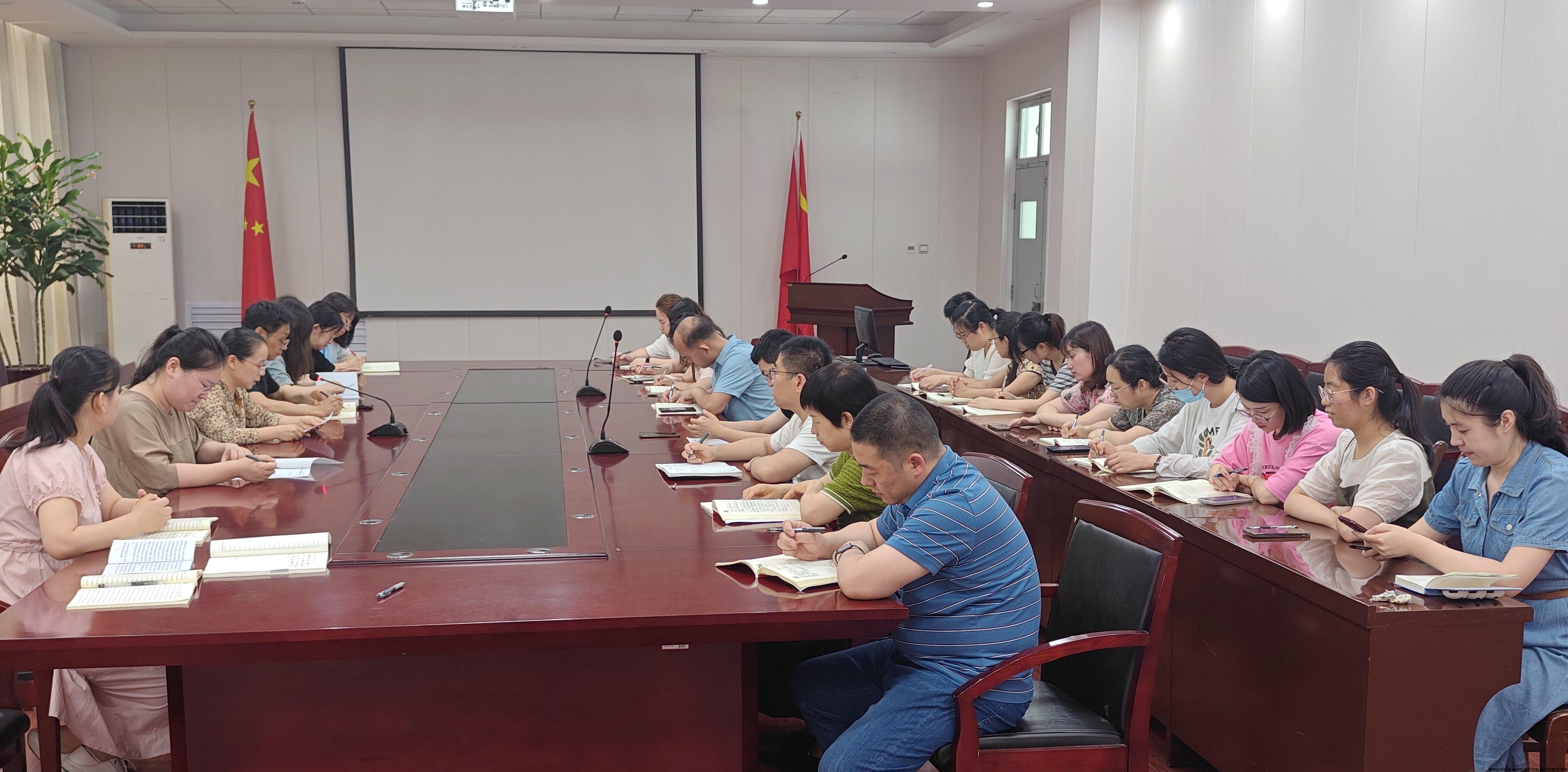 b50b1aa80ed84b66e17f9ee6eac1a37_proc.jpg b50b1aa80ed84b66e17f9ee6eac1a37_proc.jpg