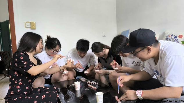 图片1.png 图片1.png