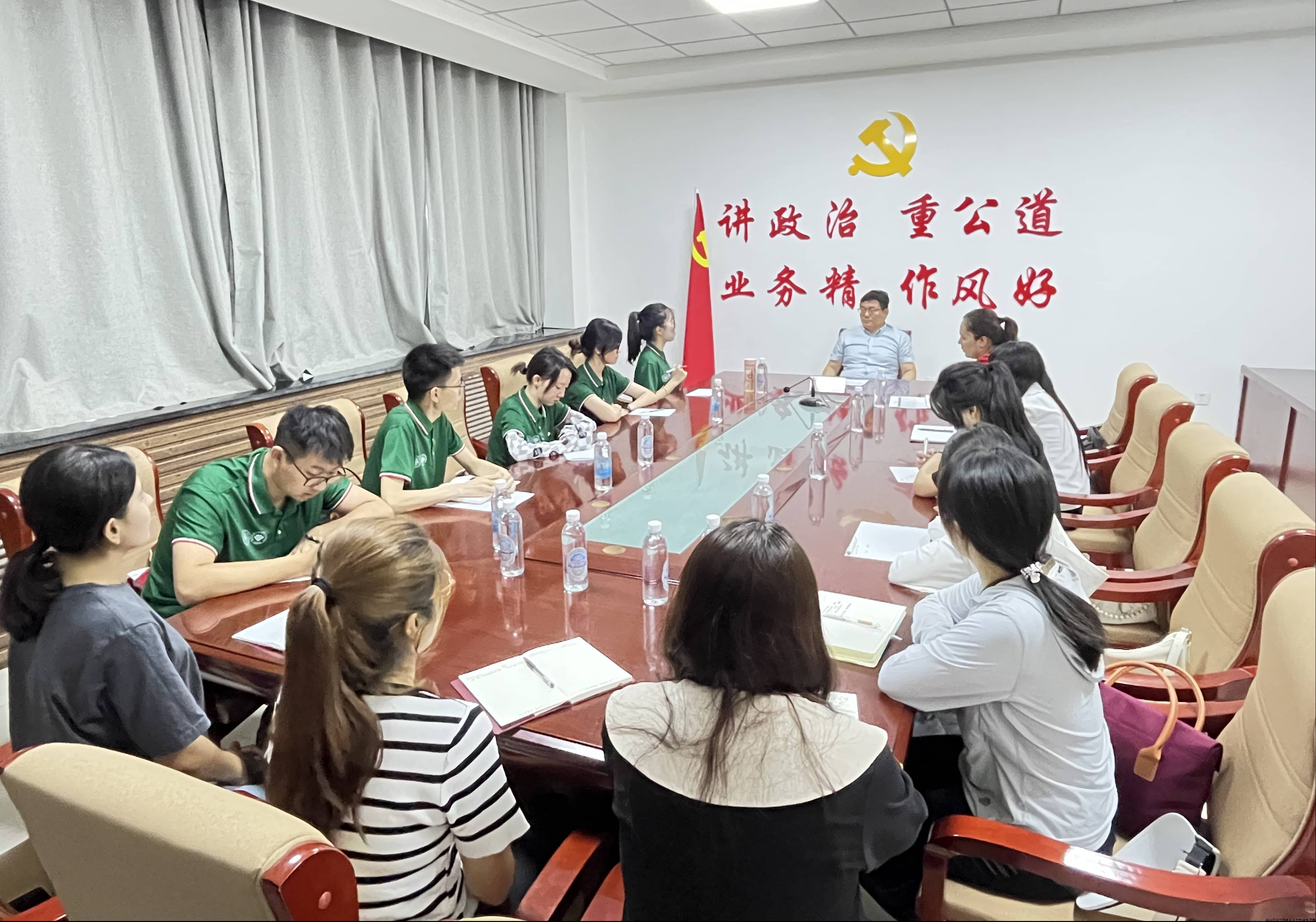 freecompress-墨玉分团成员参加服务学校教研交流活动.png freecompress-墨玉分团成员参加服务学校教研交流活动.png