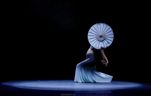 屏幕截图 2024-06-27 154034.png 屏幕截图 2024-06-27 154034.png