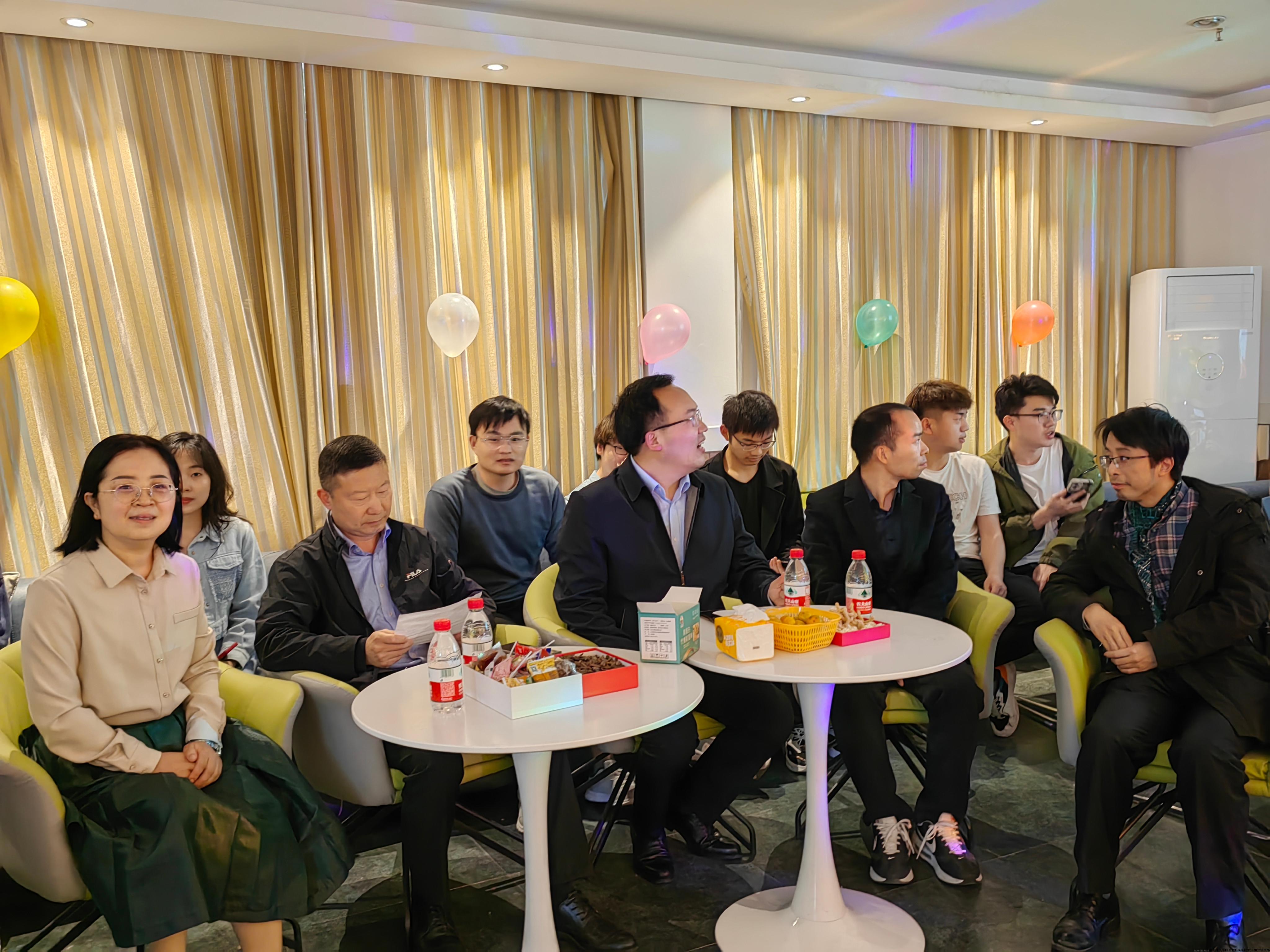 0eb7da88ec2ca5525214271fc8b8909.jpg 0eb7da88ec2ca5525214271fc8b8909.jpg