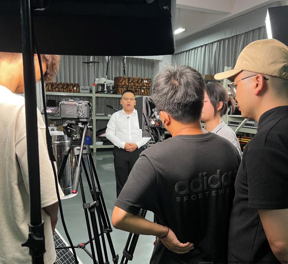 “青年党员说”研学活动录制现场.jpg “青年党员说”研学活动录制现场.jpg