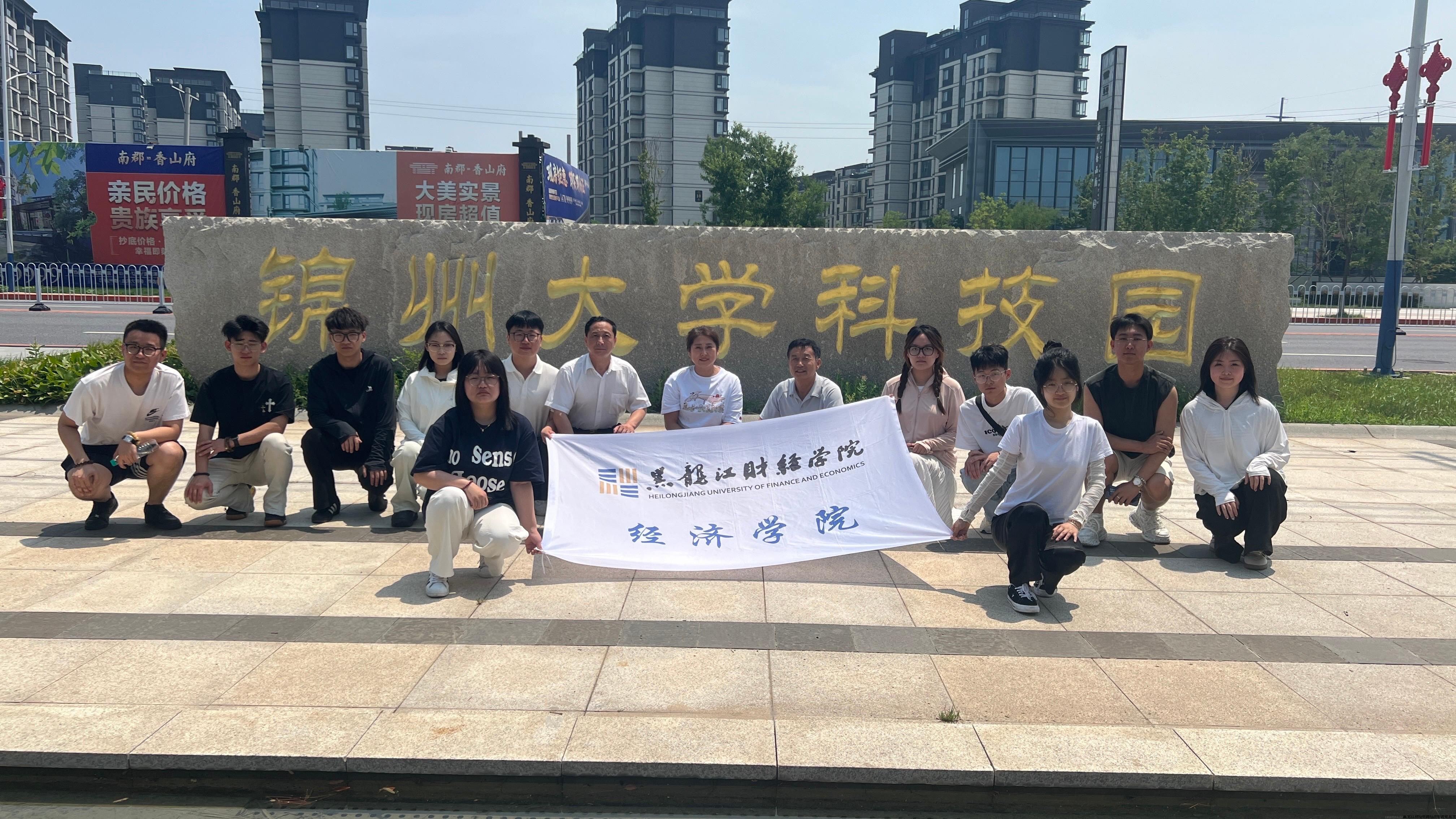 40439424-7397-4C7D-9025-F127886A1F0F-7265-000001149BF48571.jpg 40439424-7397-4C7D-9025-F127886A1F0F-7265-000001149BF48571.jpg