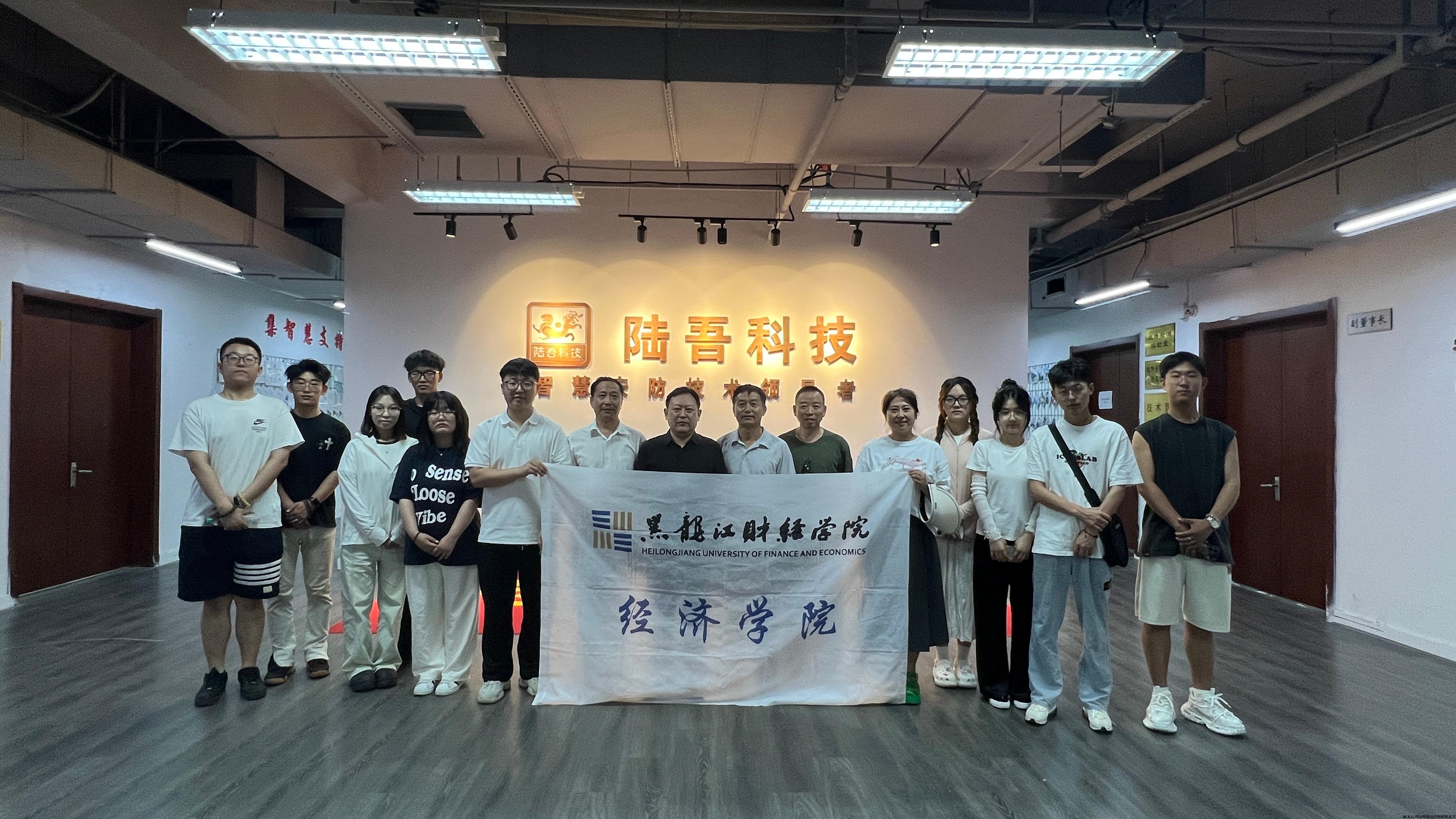 7760E91C-A654-46A1-B209-560C6C7EDAB2-7265-00000114BA648F06.jpg 7760E91C-A654-46A1-B209-560C6C7EDAB2-7265-00000114BA648F06.jpg