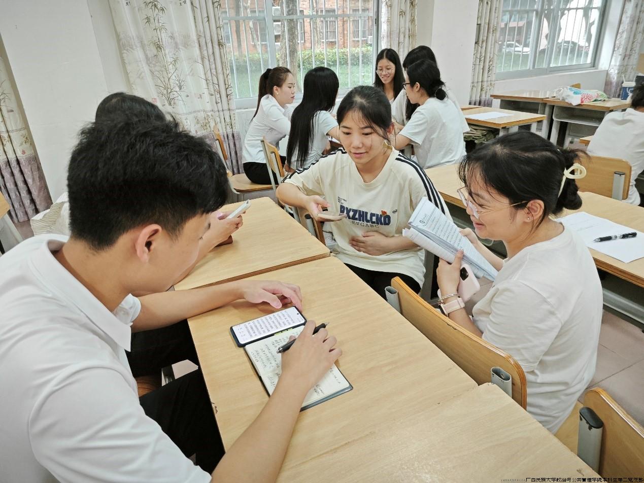 图片2.jpg 图片2.jpg